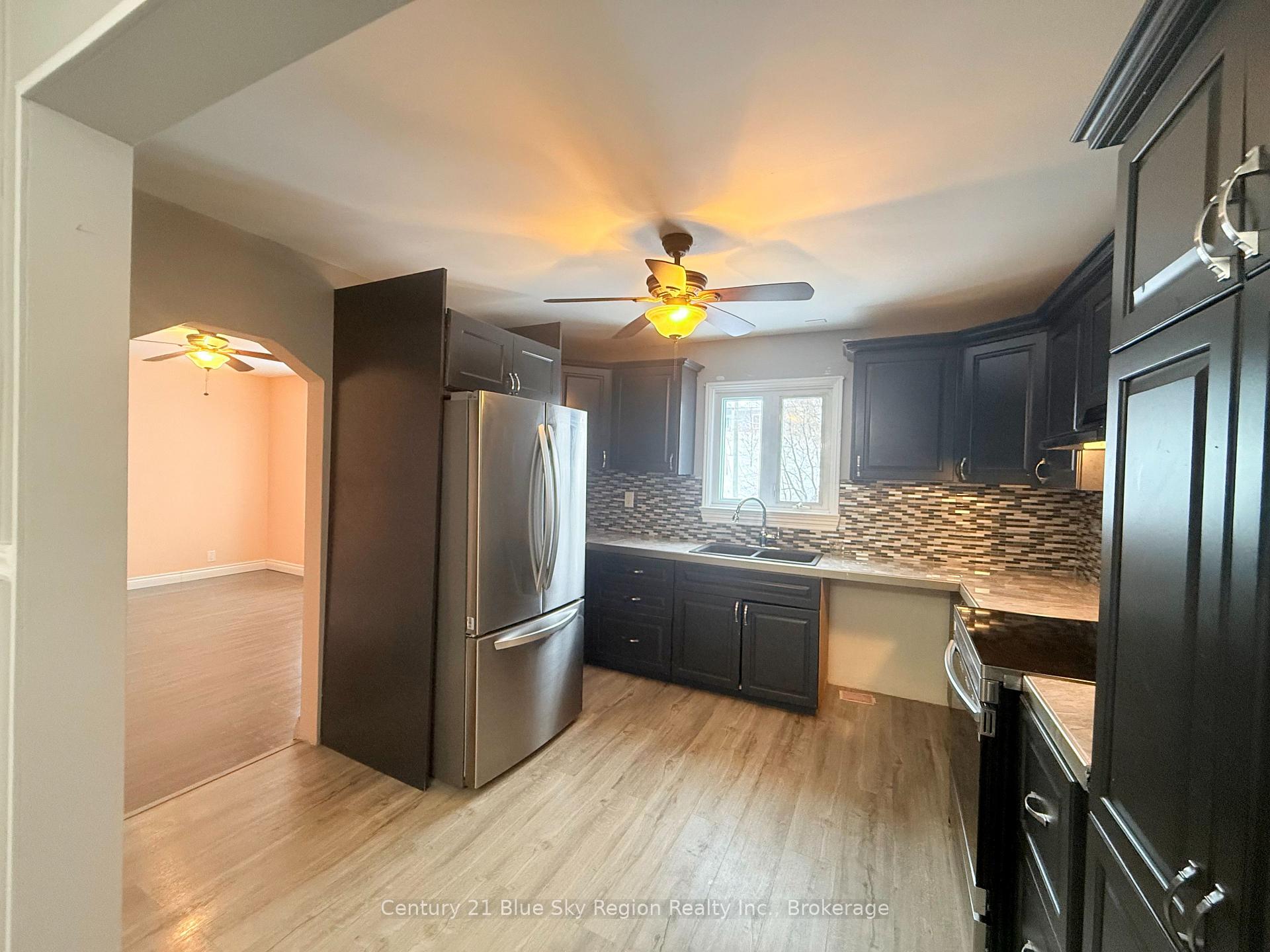 Photo 8 of 578 Mcphail Street, North Bay, Central — HOMEH