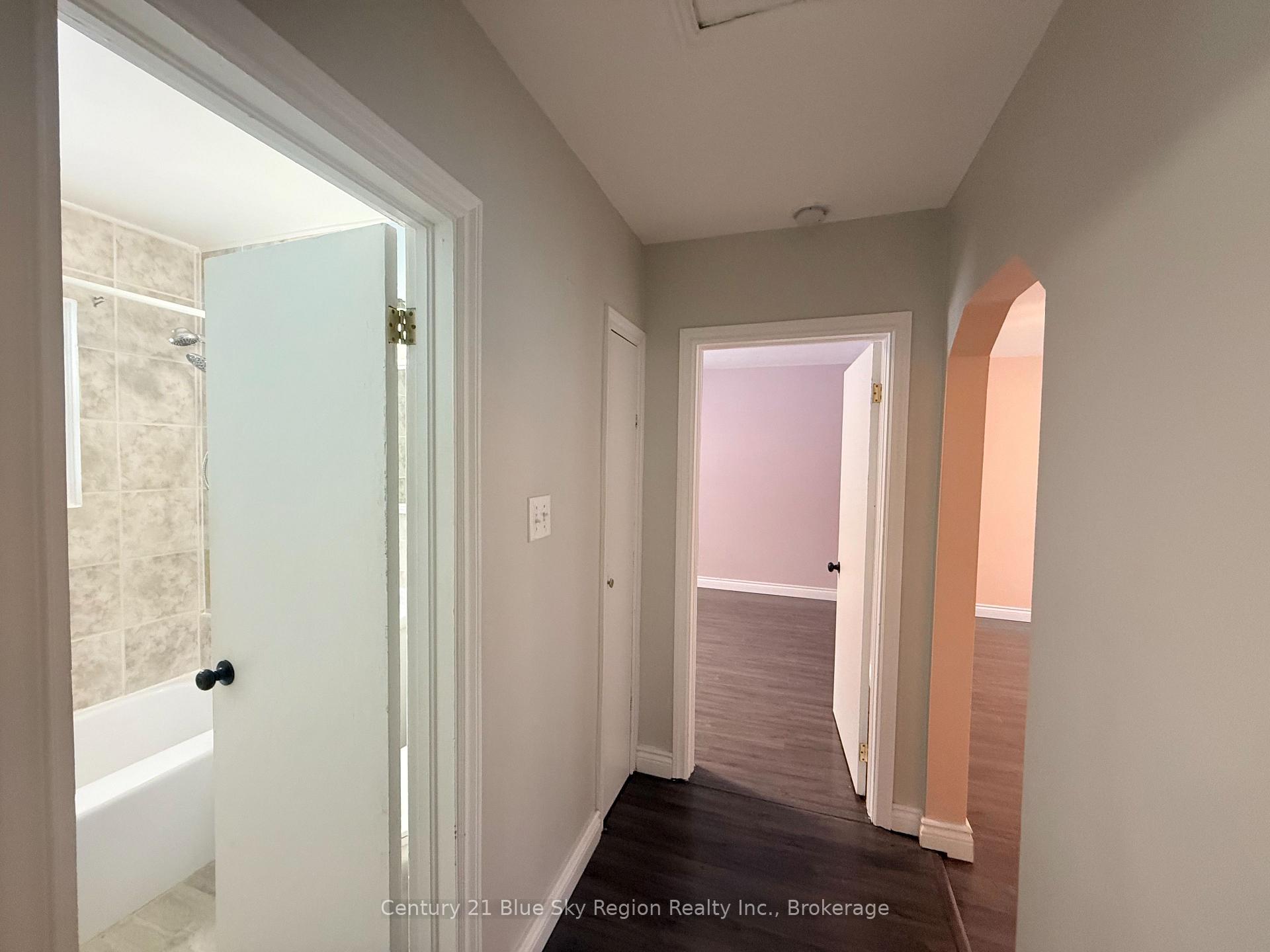 Photo 12 of 578 Mcphail Street, North Bay, Central — HOMEH