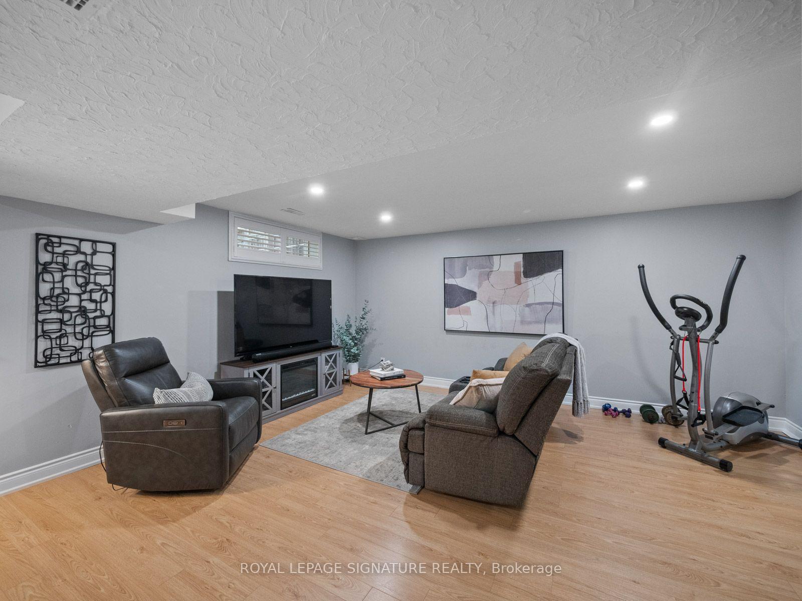 Photo 27 of 51 Kintyre Street, Clarington, Courtice — HOMEH