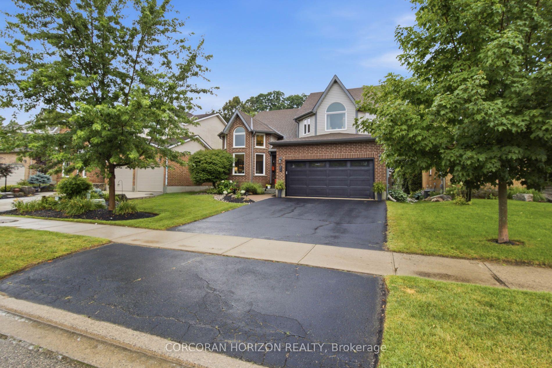 Photo 2 of 82 Ptarmigan Drive, Guelph, Kortright Hills — HOMEH