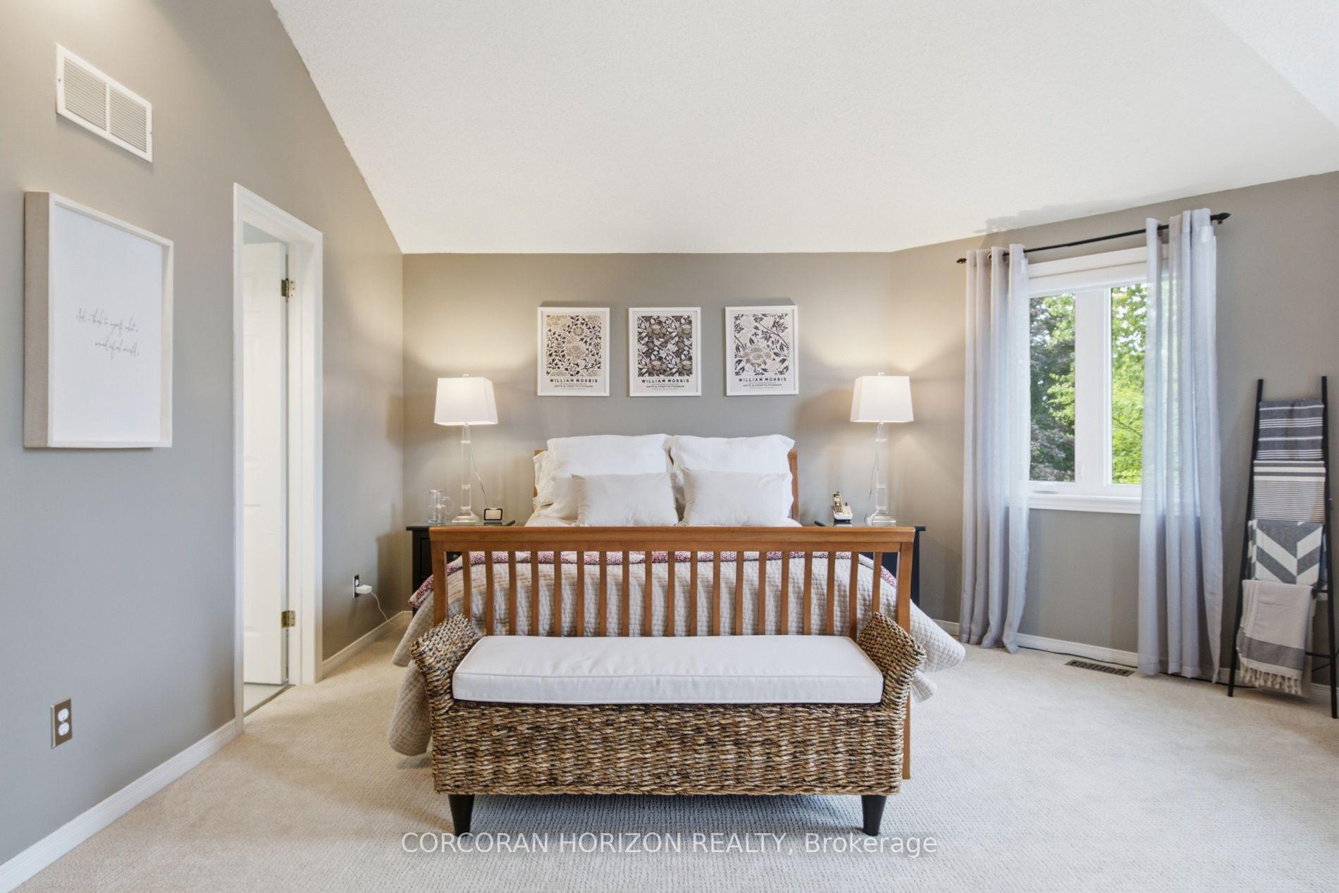 Photo 29 of 82 Ptarmigan Drive, Guelph, Kortright Hills — HOMEH
