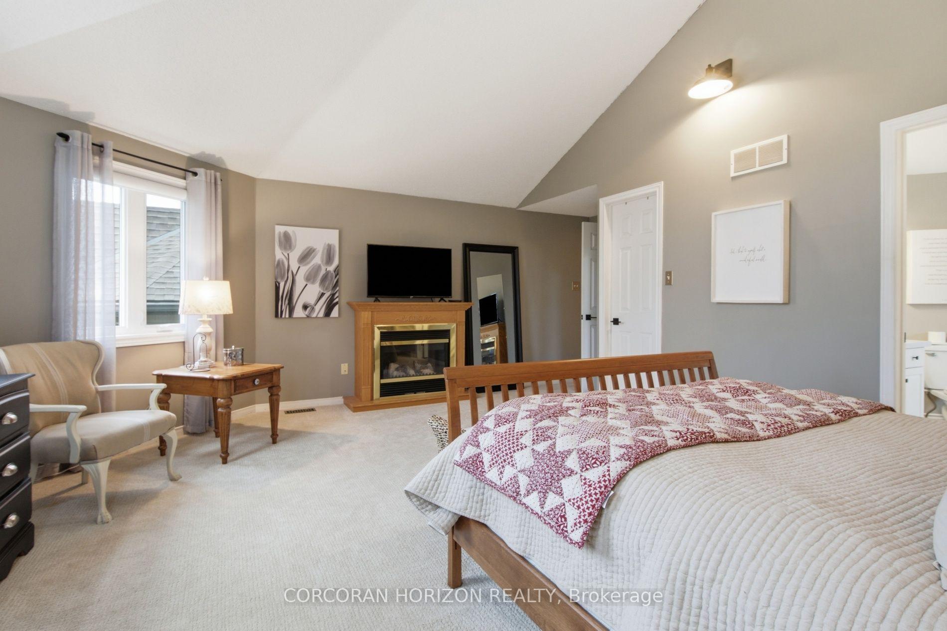 Photo 30 of 82 Ptarmigan Drive, Guelph, Kortright Hills — HOMEH