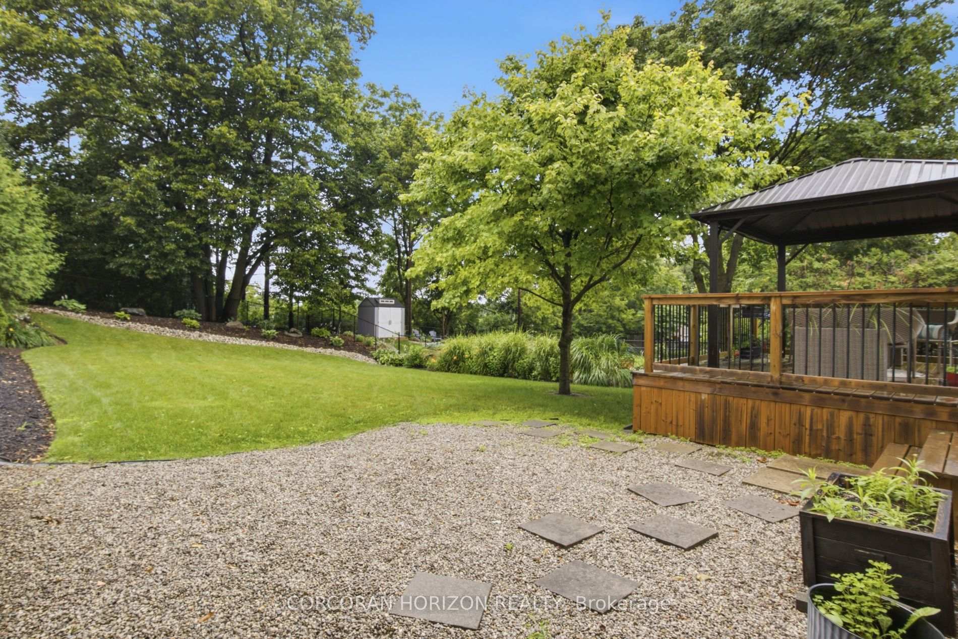 Photo 41 of 82 Ptarmigan Drive, Guelph, Kortright Hills — HOMEH