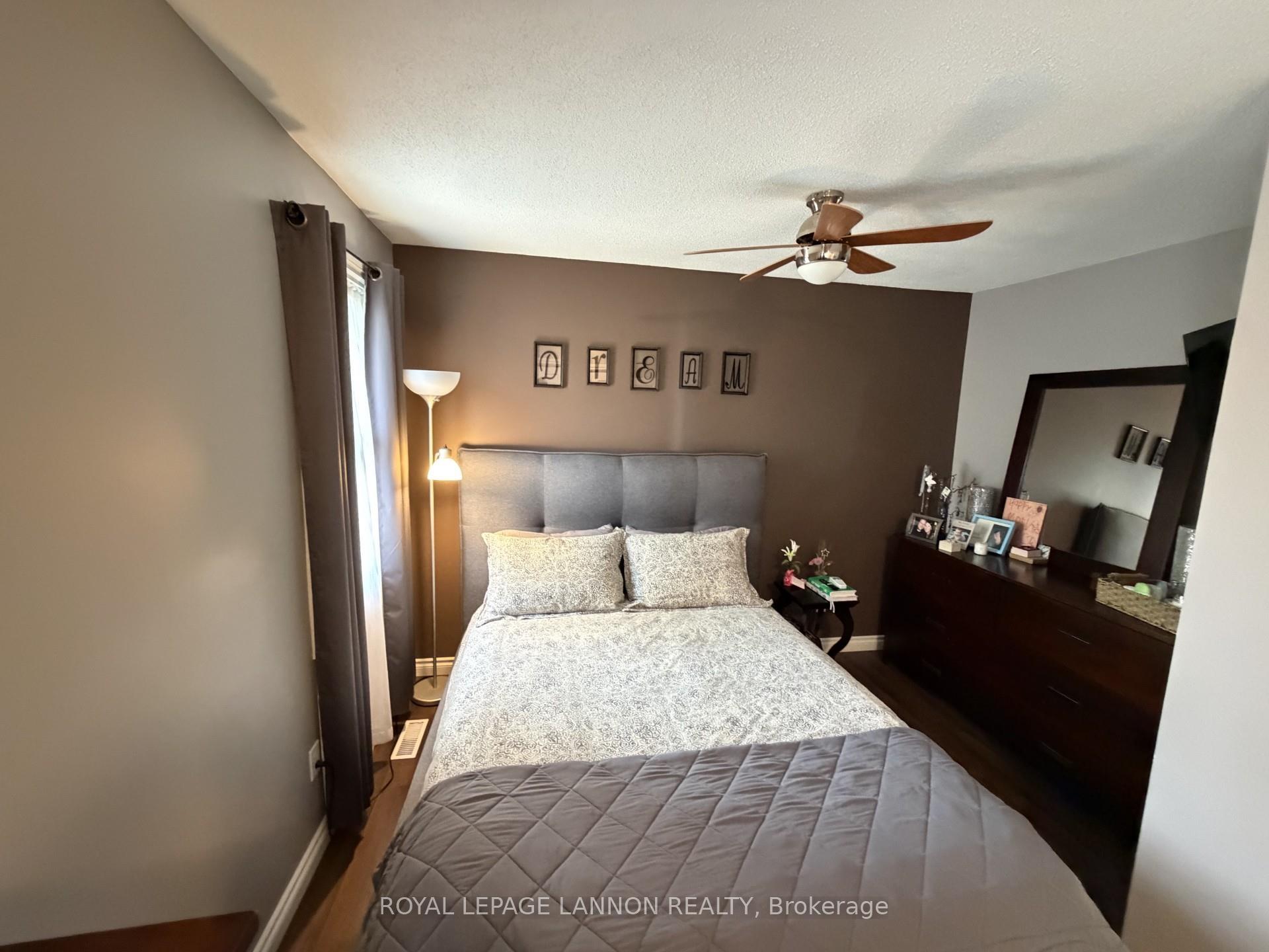 Photo 11 of 338 Dacre Street, Thunder Bay, Current River — HOMEH