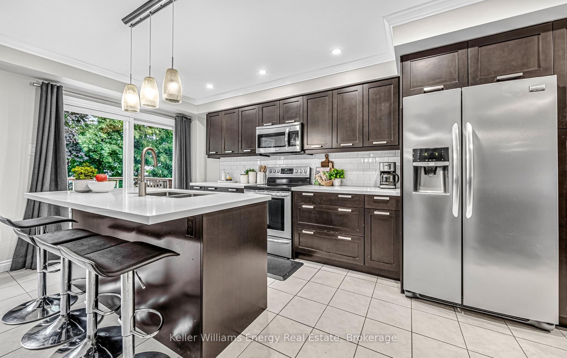 Photo 21 of 27 Teddington Crescent, Whitby, Pringle Creek — HOMEH