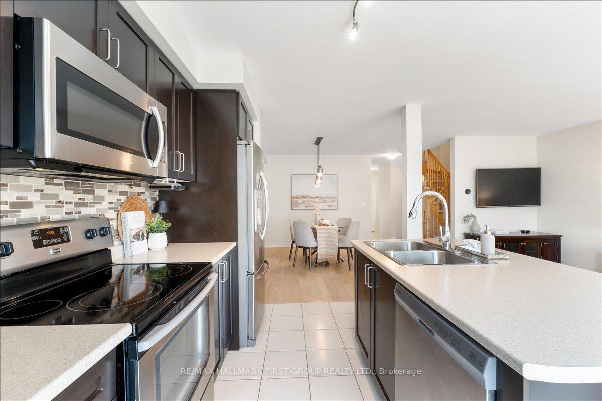 Photo 19 of 2361 Steeplechase Street, Oshawa, Windfields — HOMEH