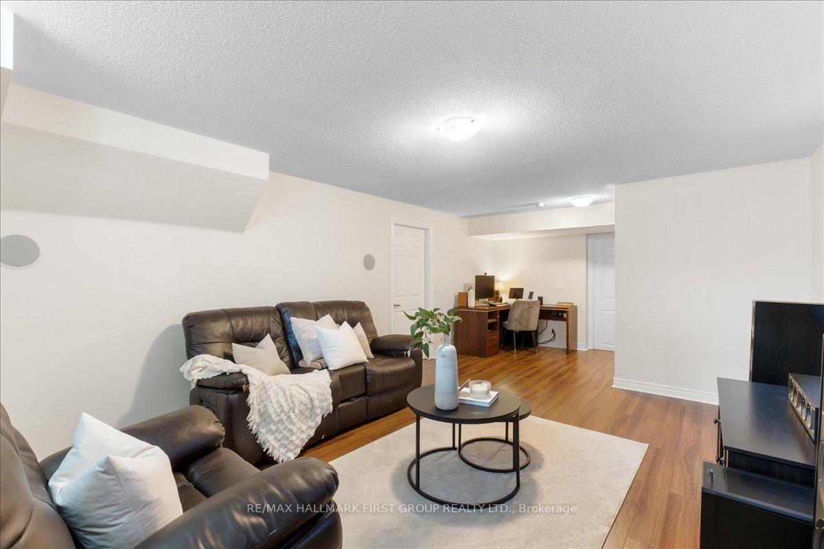 Photo 36 of 2361 Steeplechase Street, Oshawa, Windfields — HOMEH