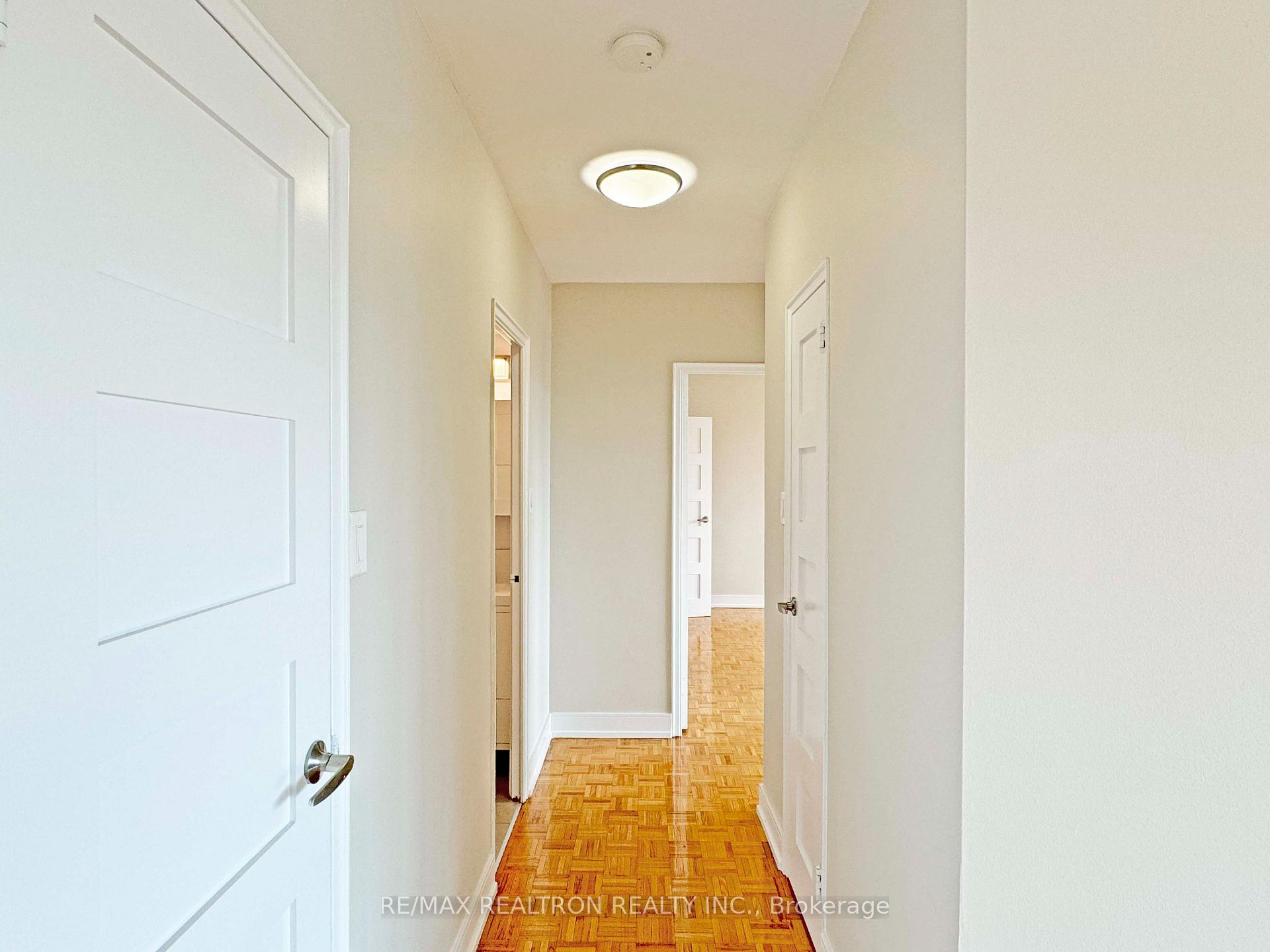 Photo 12 of Unit 607, 10 Shallmar Boulevard, Toronto, Forest Hill North — HOMEH
