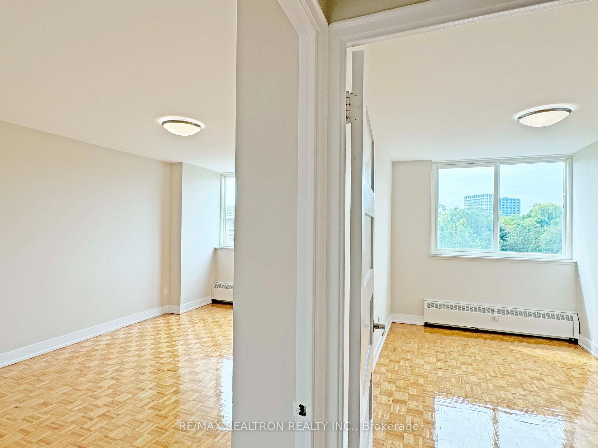 Photo 13 of Unit 607, 10 Shallmar Boulevard, Toronto, Forest Hill North — HOMEH