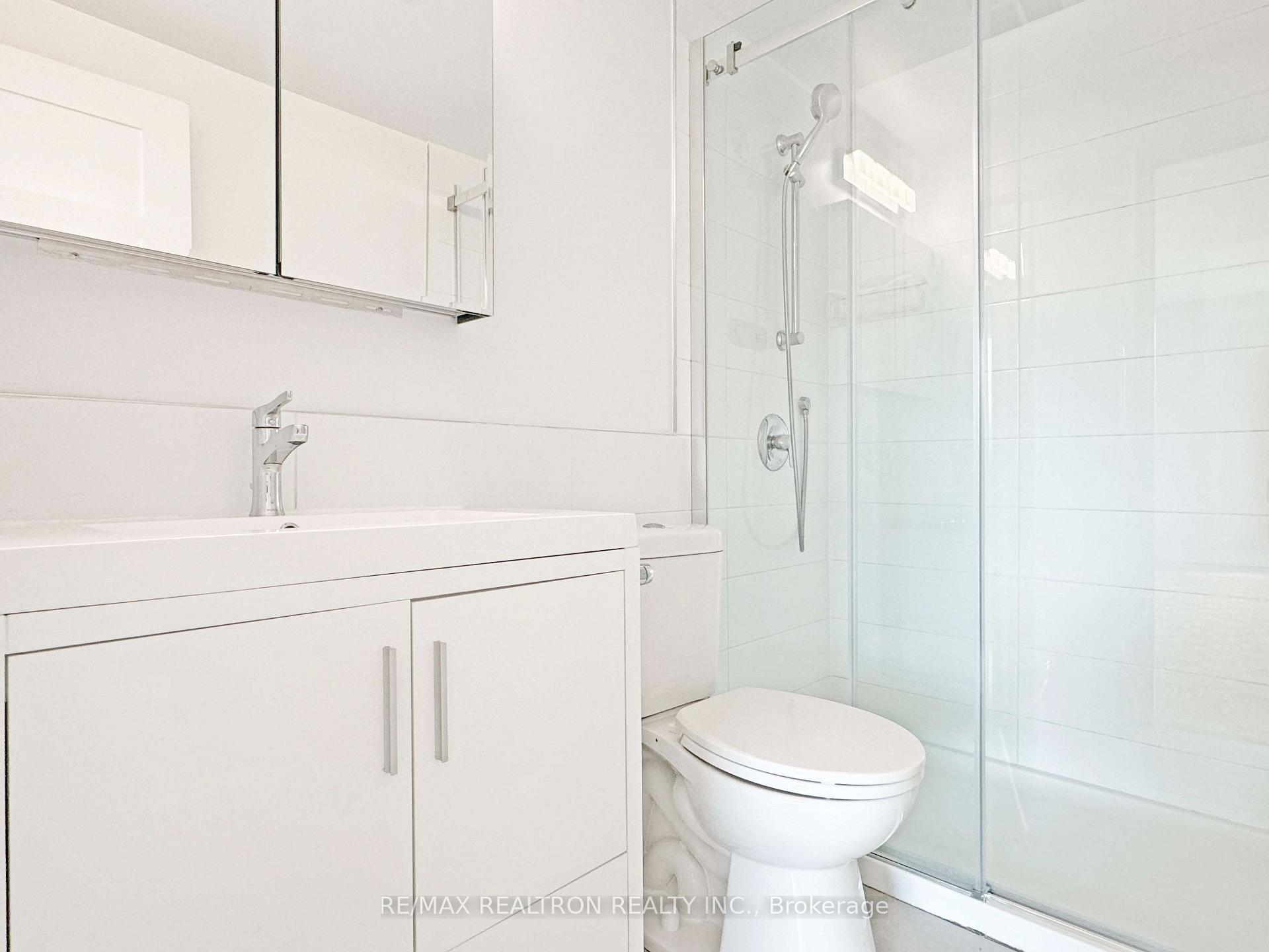 Photo 16 of Unit 607, 10 Shallmar Boulevard, Toronto, Forest Hill North — HOMEH