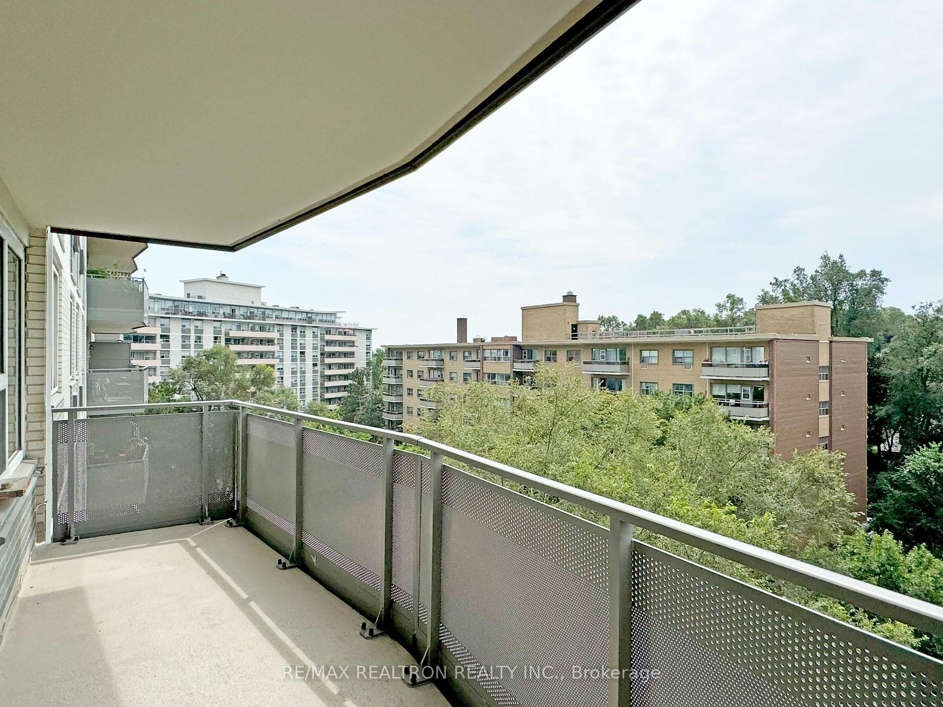 Photo 22 of Unit 607, 10 Shallmar Boulevard, Toronto, Forest Hill North — HOMEH