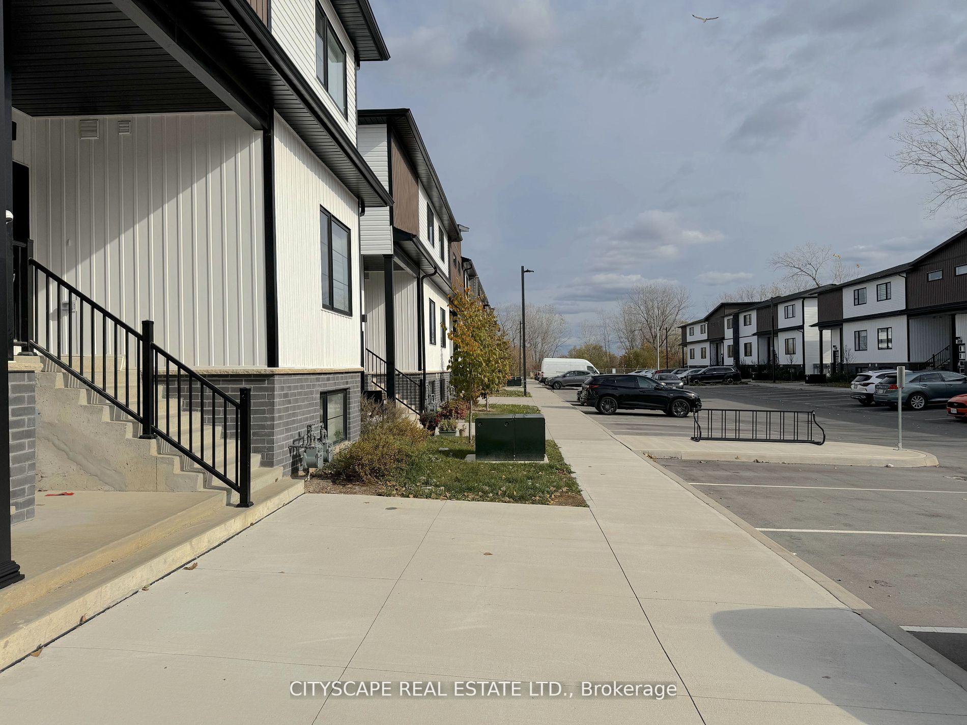 Photo 4 of Unit 612, 4263 Fourth Avenue, Niagara Falls, Downtown — HOMEH