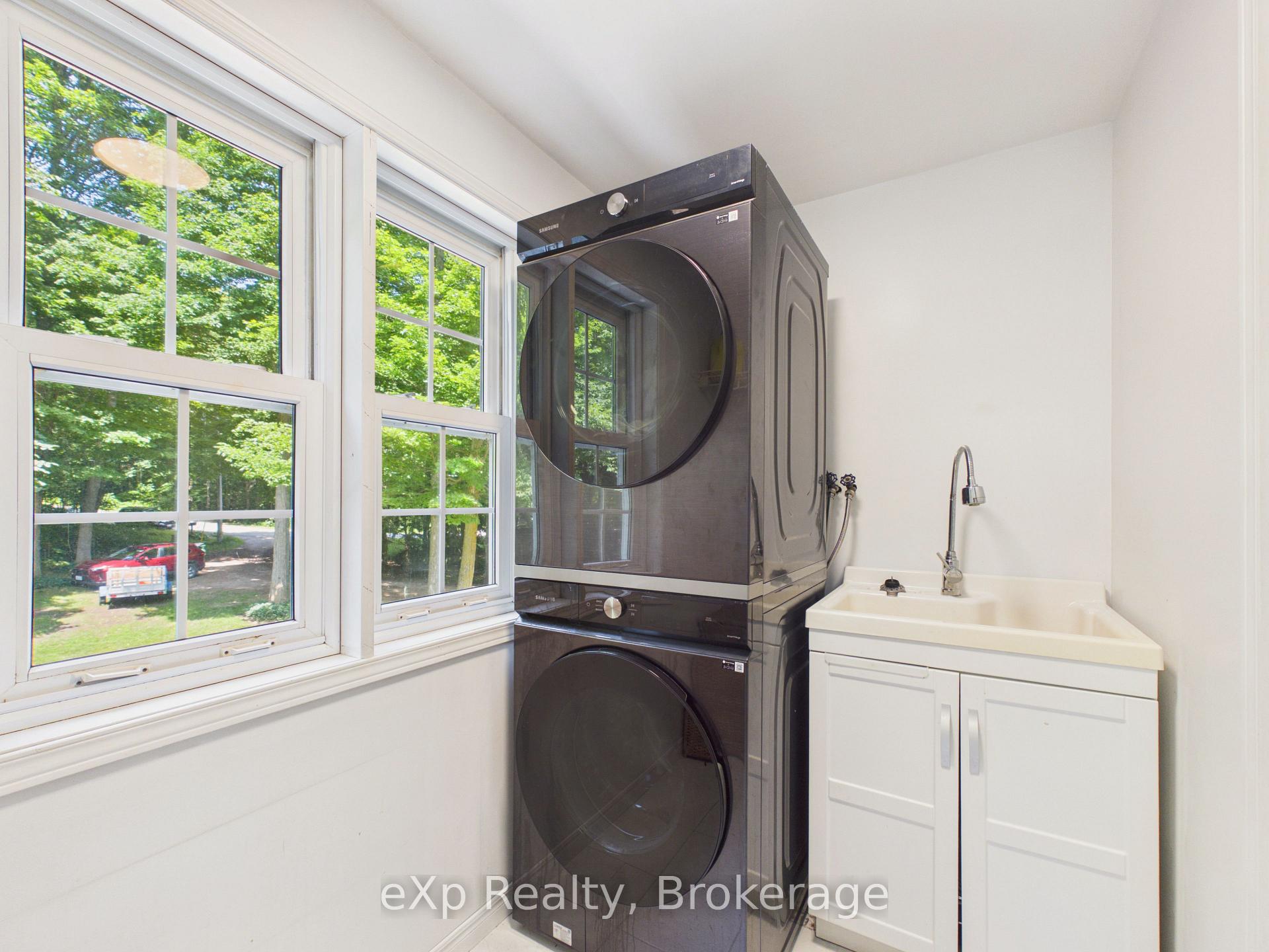 Photo 25 of 20 Highland Crescent, South Bruce — HOMEH