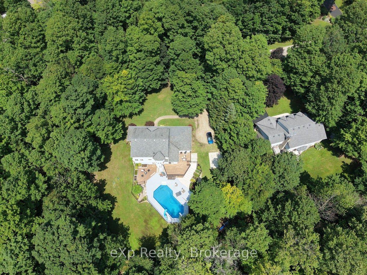 Photo 39 of 20 Highland Crescent, South Bruce — HOMEH
