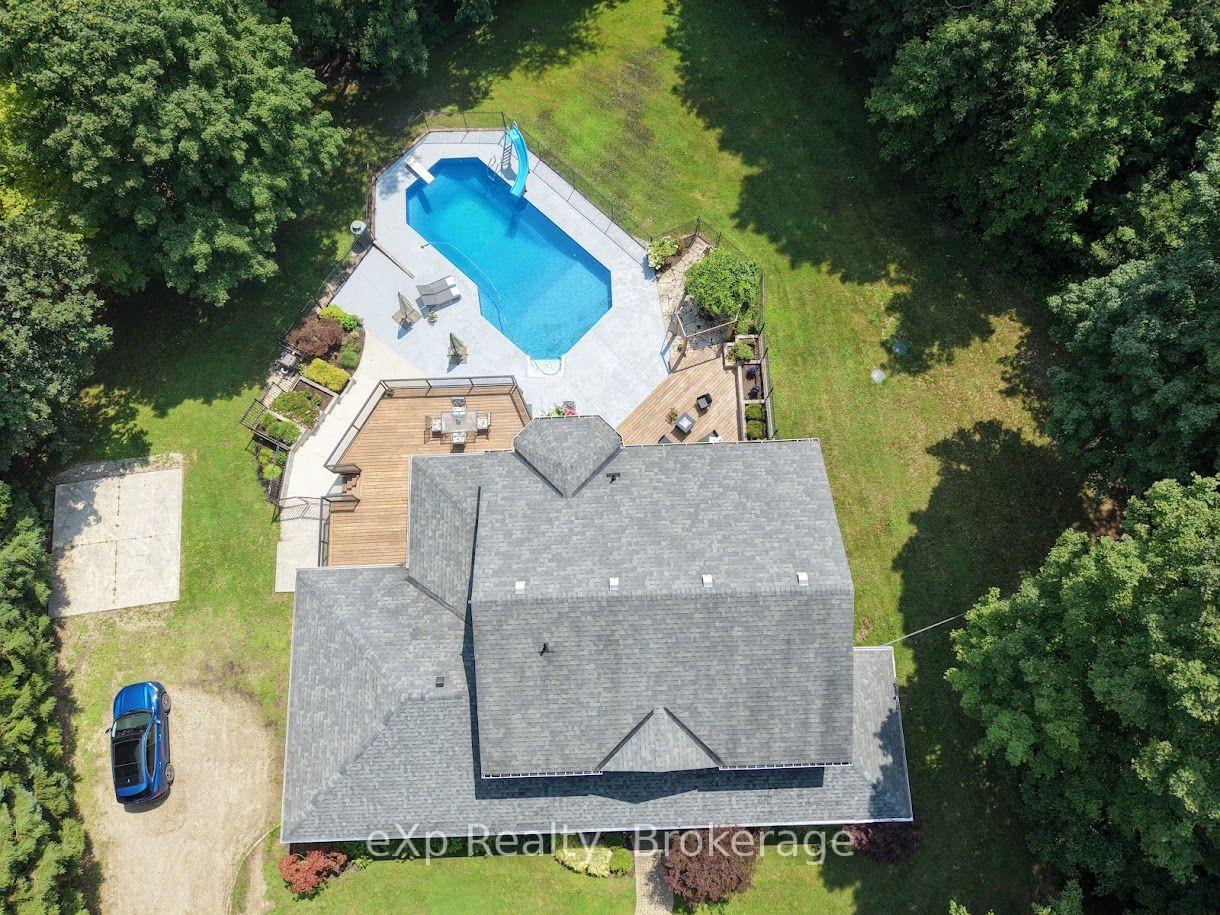 Photo 40 of 20 Highland Crescent, South Bruce — HOMEH