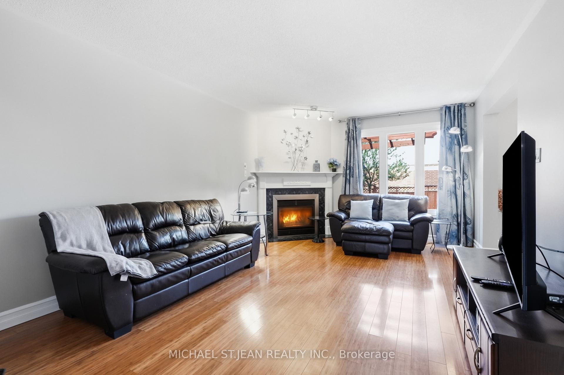 Photo 8 of 31 Fano Drive, Hamilton, Butler — HOMEH