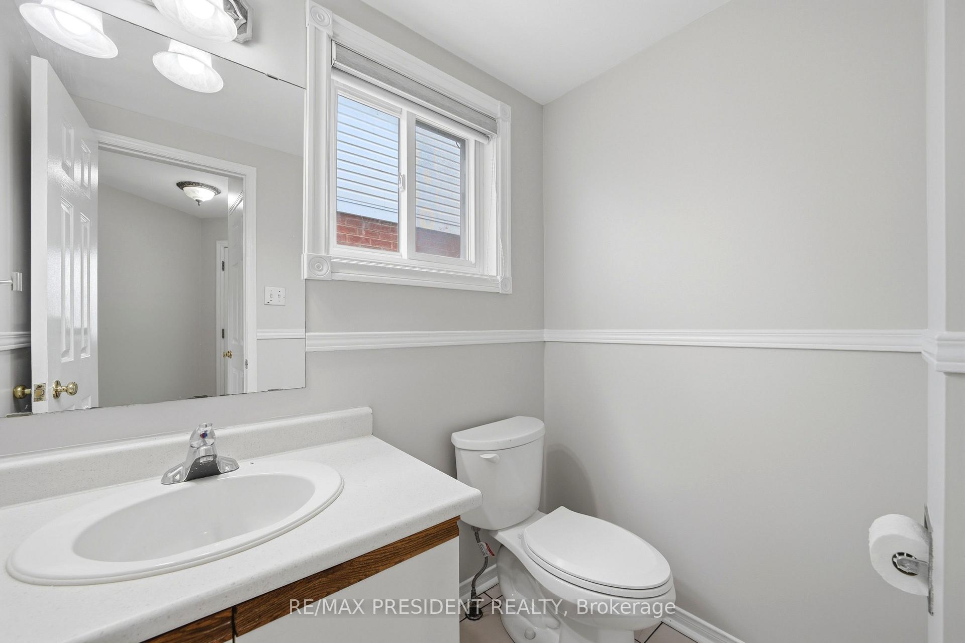 Photo 15 of 112 Ravenswood Drive, Brampton, Fletcher's Creek South — HOMEH
