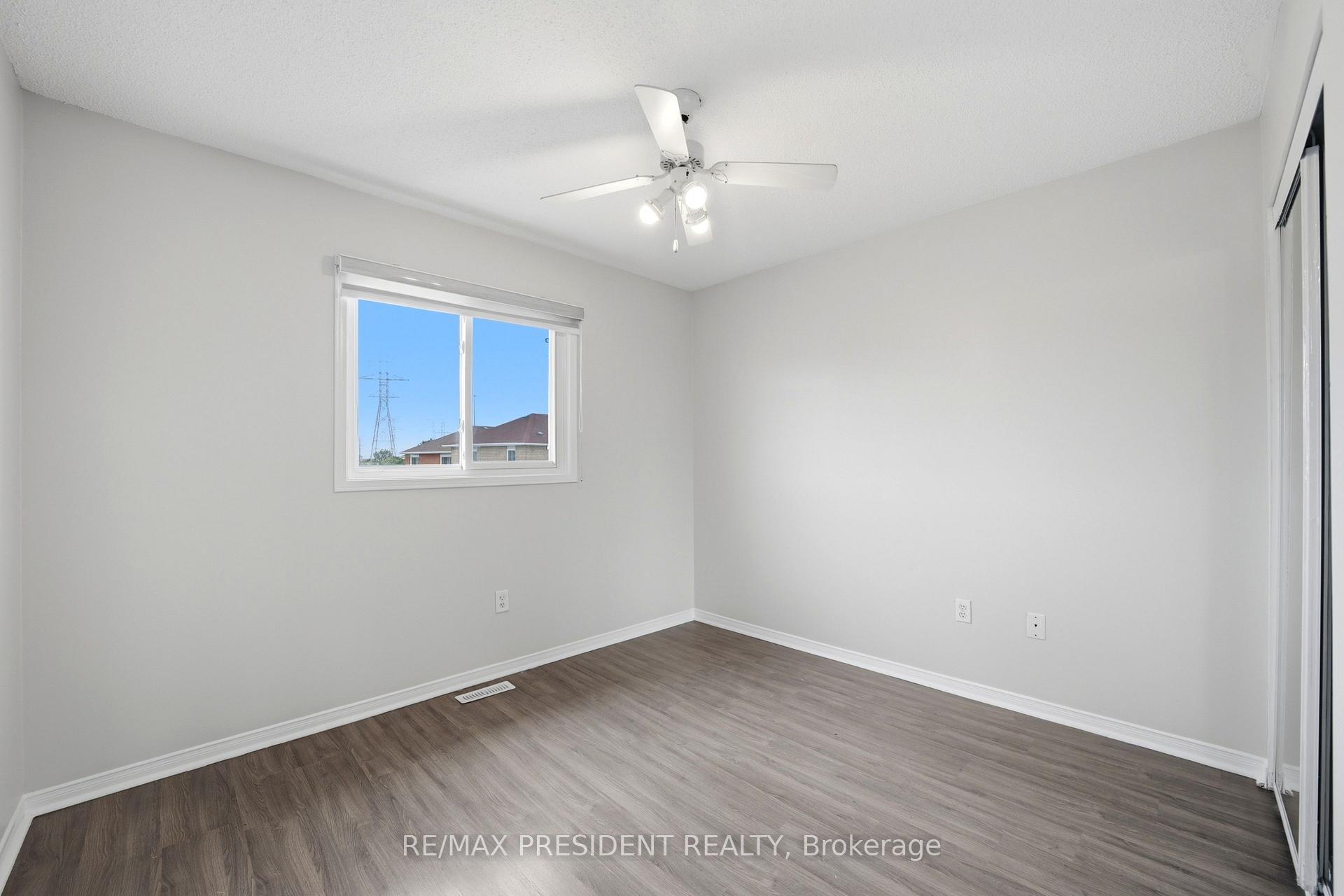 Photo 21 of 112 Ravenswood Drive, Brampton, Fletcher's Creek South — HOMEH
