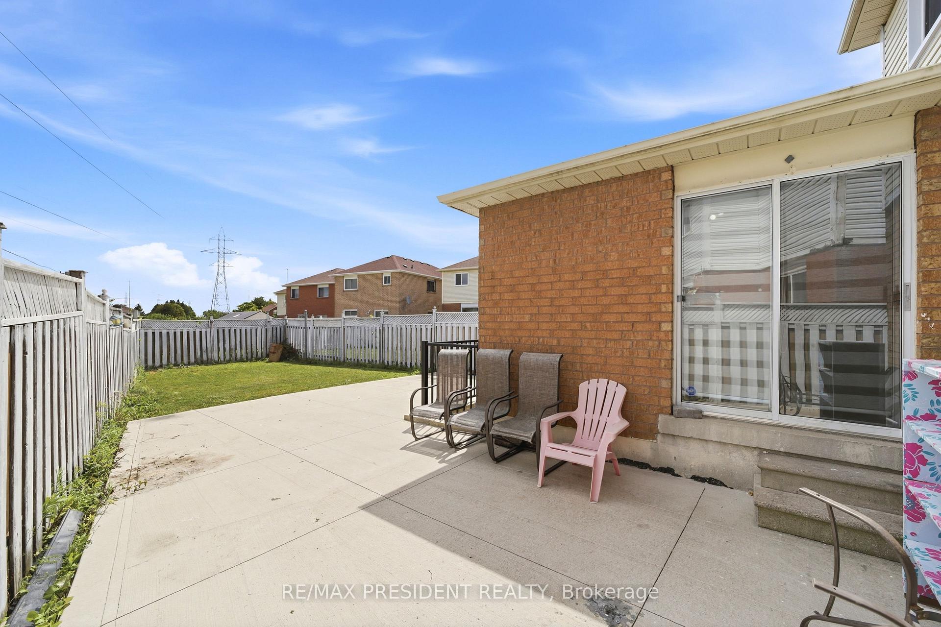 Photo 36 of 112 Ravenswood Drive, Brampton, Fletcher's Creek South — HOMEH