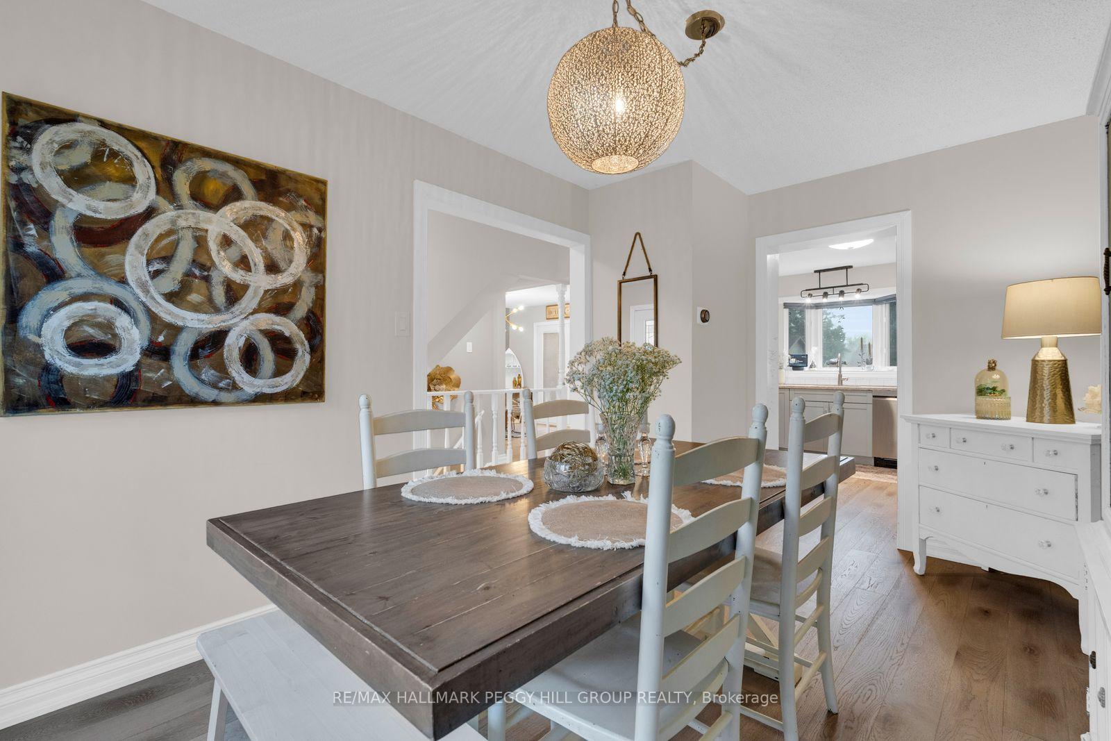 Photo 7 of 36 Lillian Crescent, Barrie, Sunnidale — HOMEH
