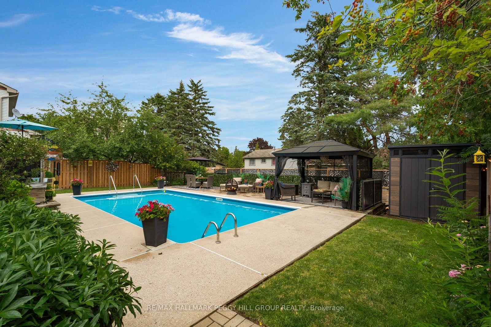 Photo 24 of 36 Lillian Crescent, Barrie, Sunnidale — HOMEH