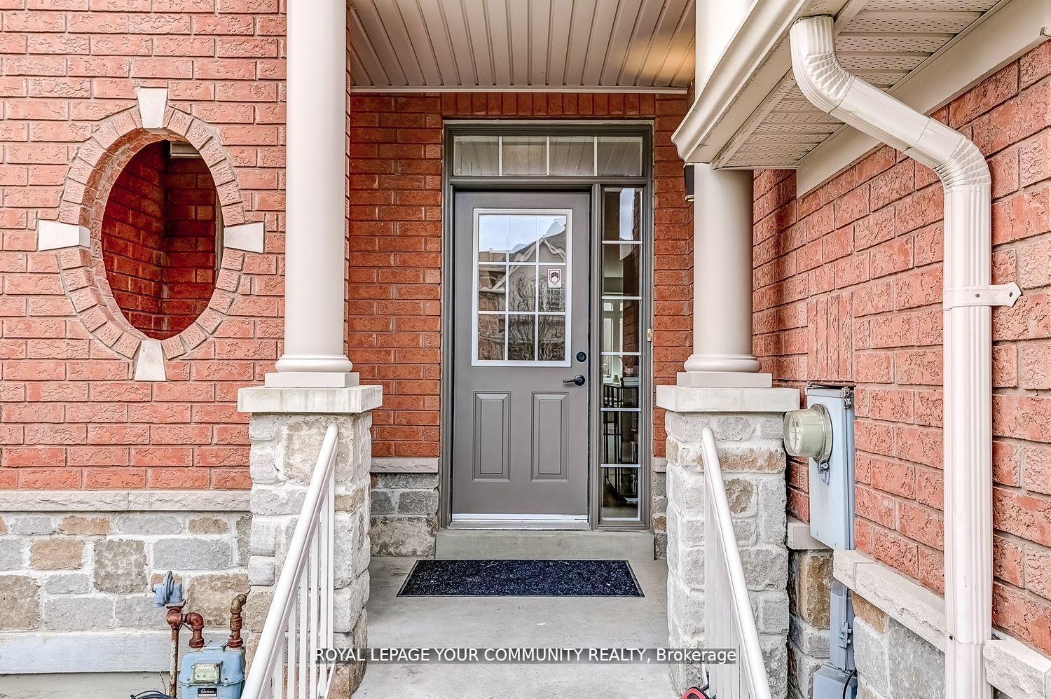 Photo 2 of 43 Gauguin Avenue, Vaughan, Patterson — HOMEH