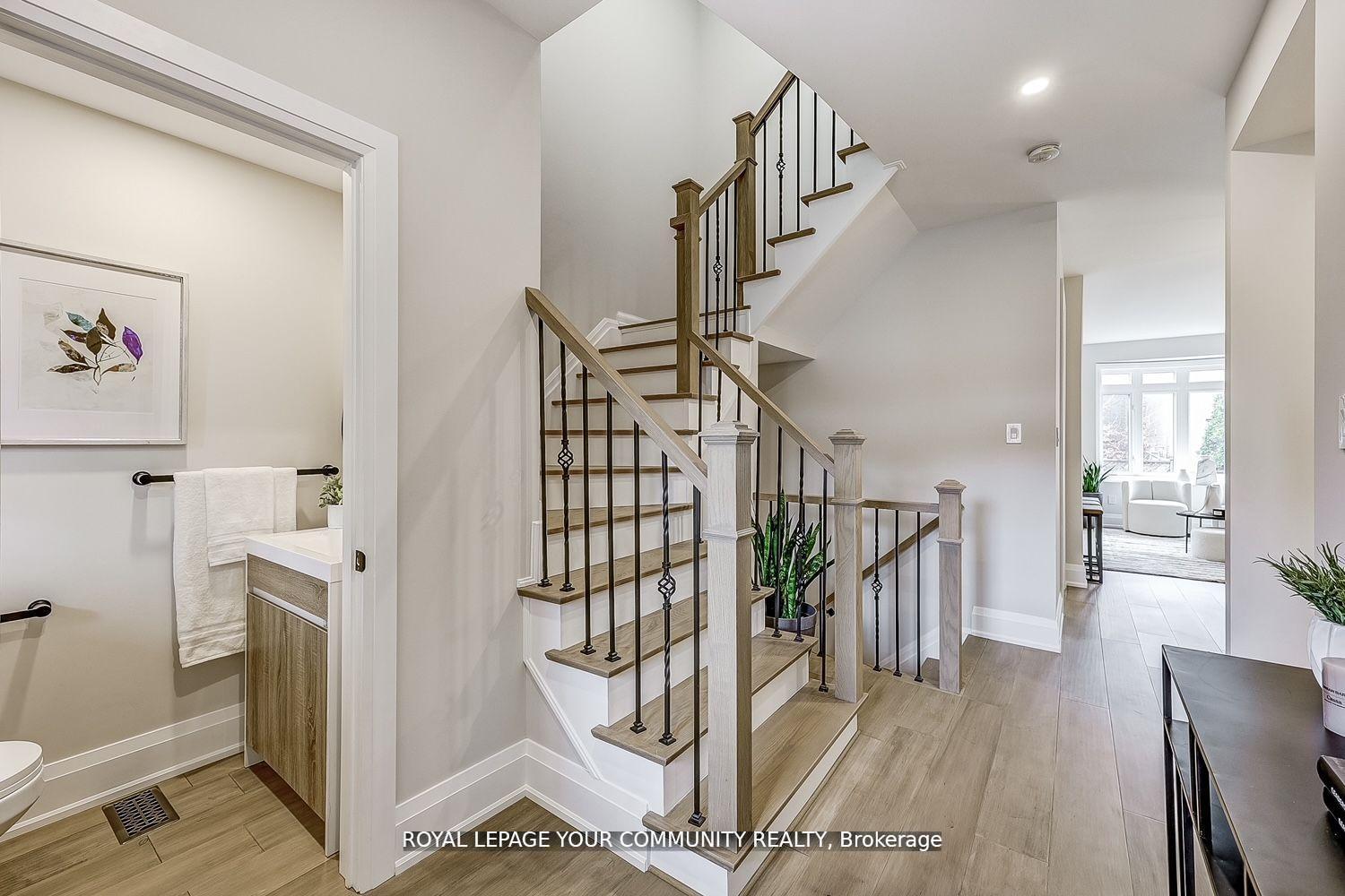 Photo 4 of 43 Gauguin Avenue, Vaughan, Patterson — HOMEH