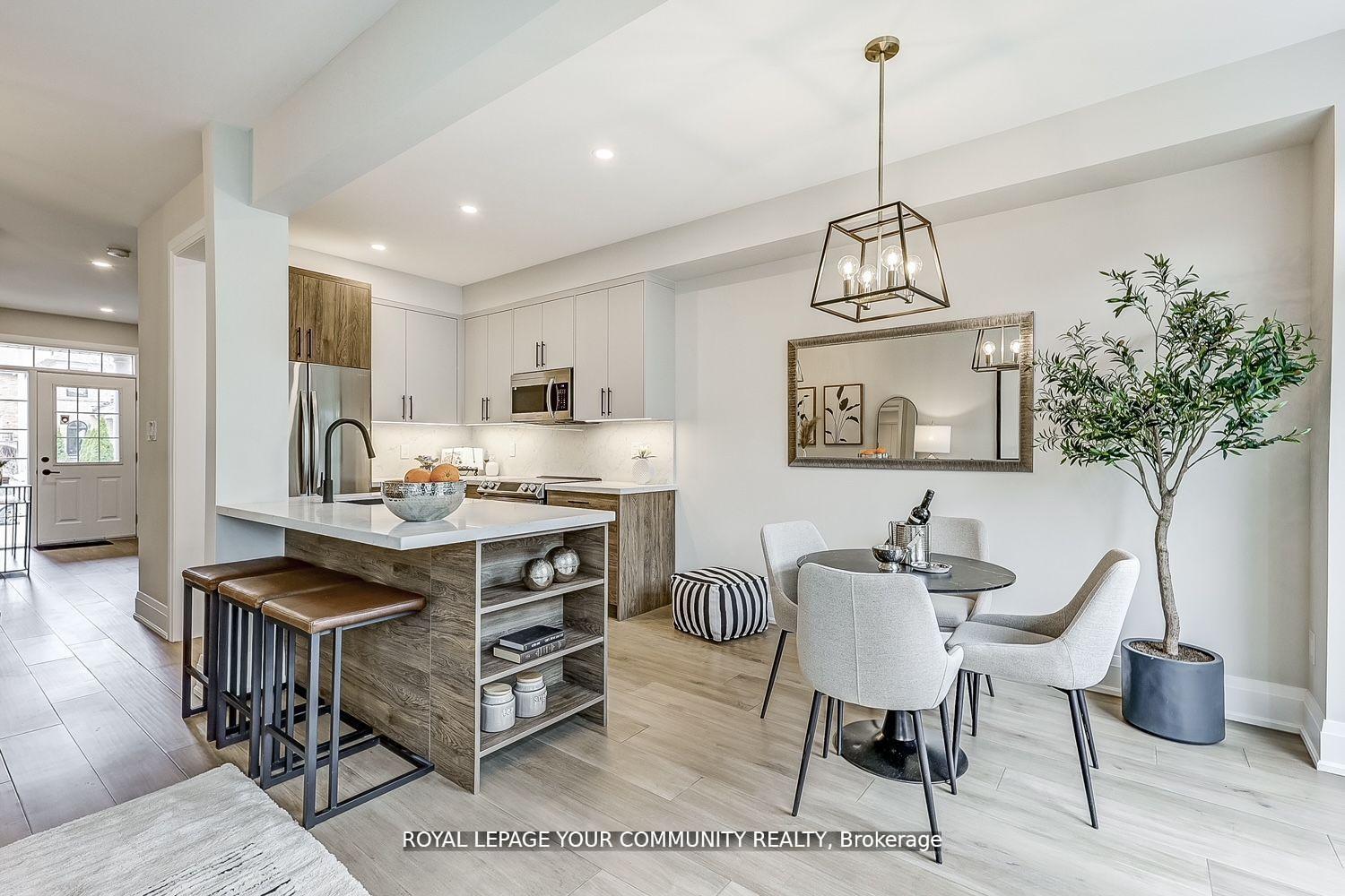 Photo 7 of 43 Gauguin Avenue, Vaughan, Patterson — HOMEH