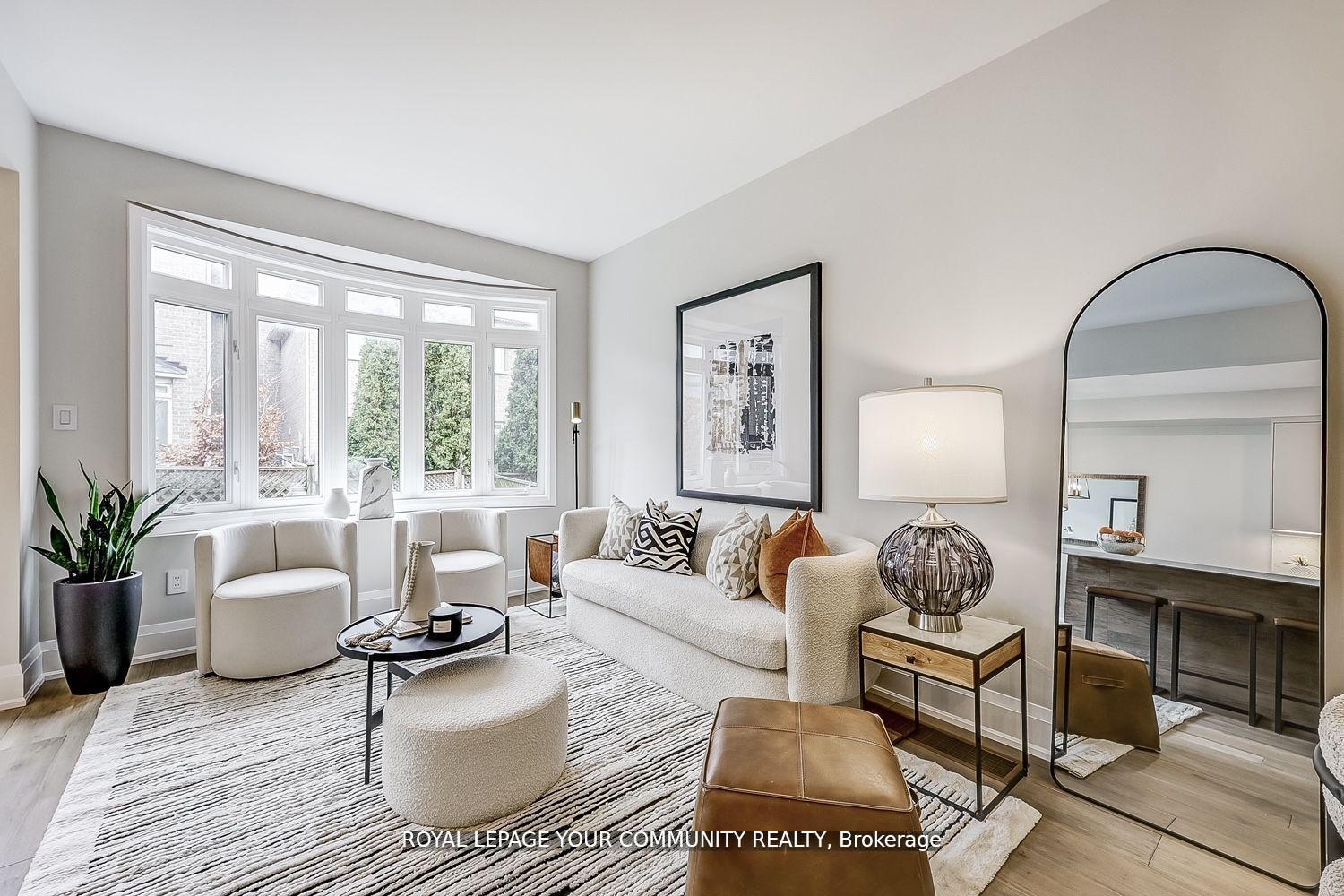 Photo 11 of 43 Gauguin Avenue, Vaughan, Patterson — HOMEH