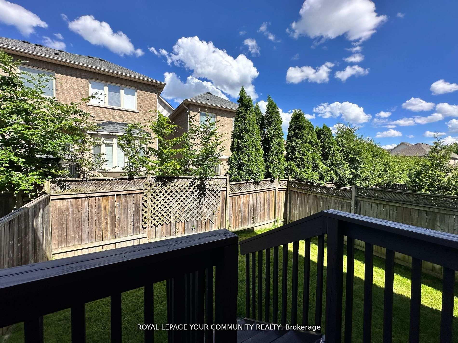 Photo 37 of 43 Gauguin Avenue, Vaughan, Patterson — HOMEH