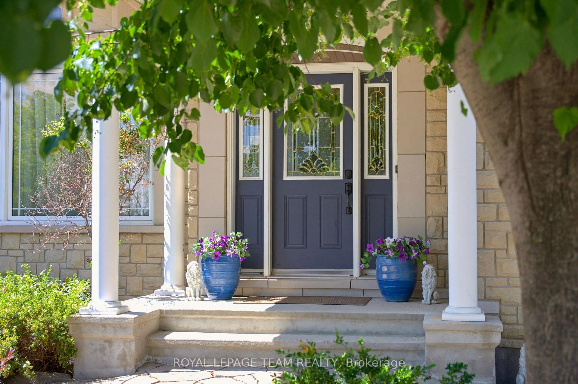 Photo 3 of 7 Tradewinds Drive, Ottawa, Barrhaven East — HOMEH