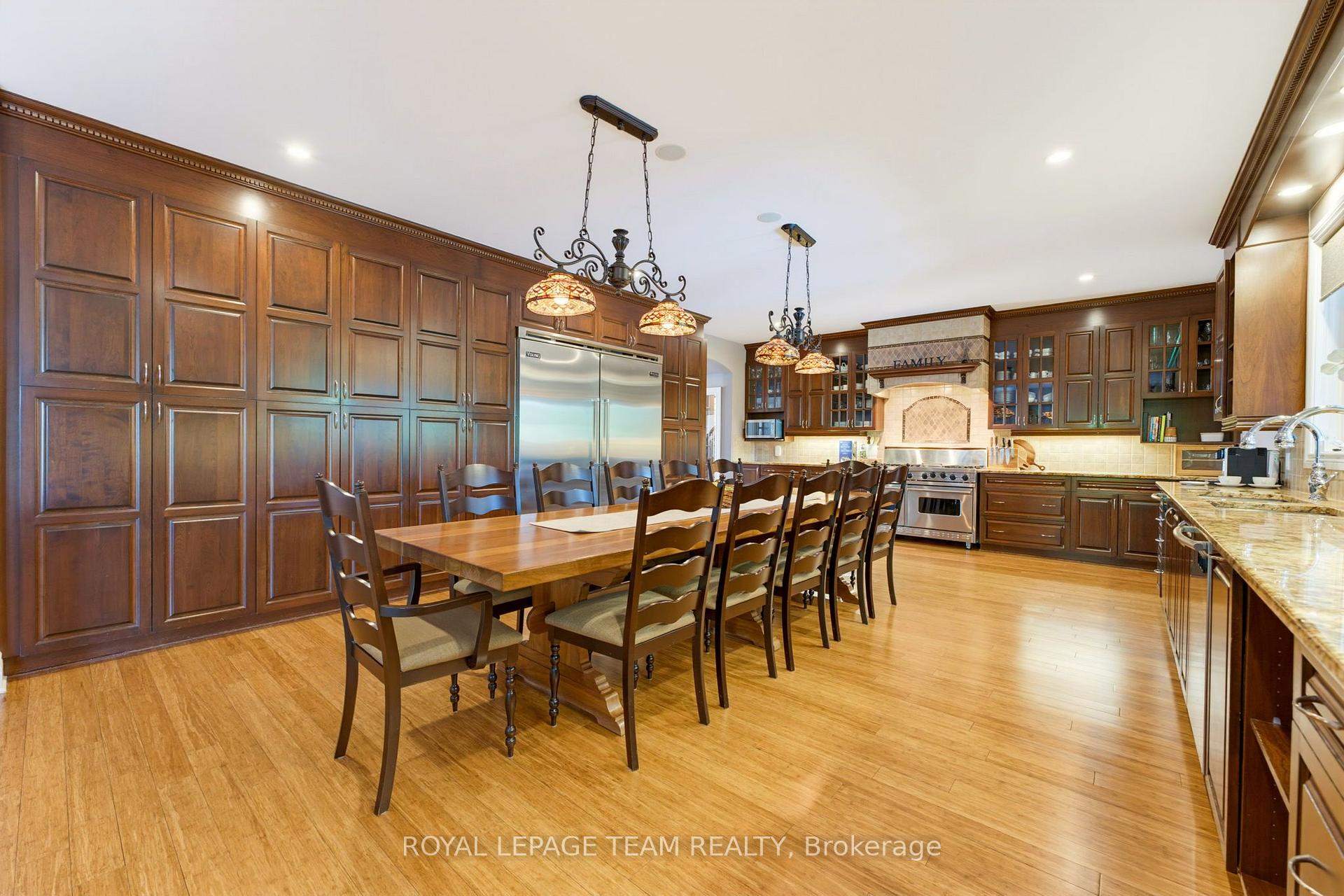 Photo 10 of 7 Tradewinds Drive, Ottawa, Barrhaven East — HOMEH