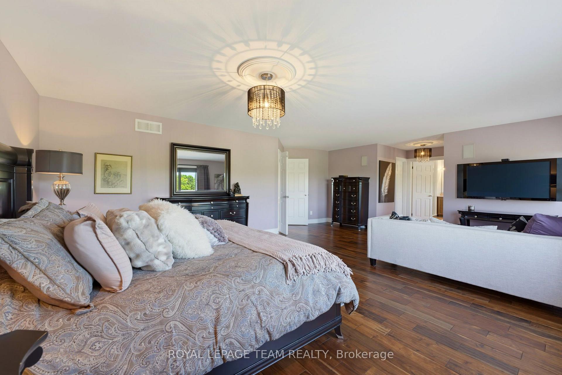 Photo 24 of 7 Tradewinds Drive, Ottawa, Barrhaven East — HOMEH