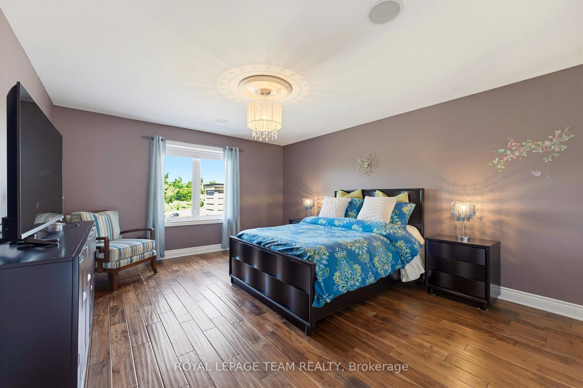 Photo 32 of 7 Tradewinds Drive, Ottawa, Barrhaven East — HOMEH