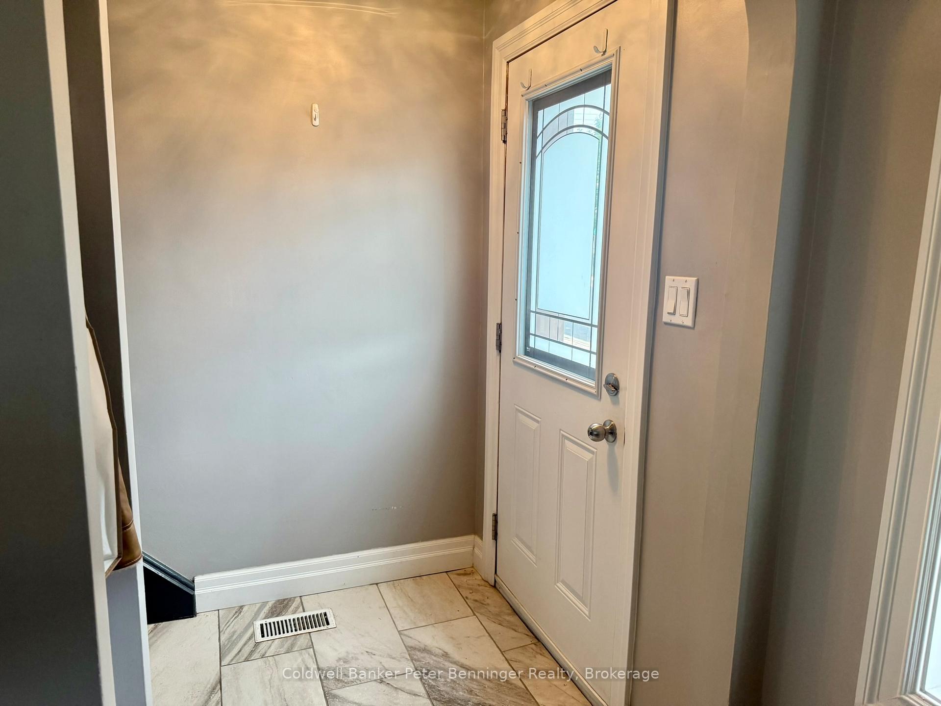 Photo 2 of 582 9th Street, Hanover — HOMEH