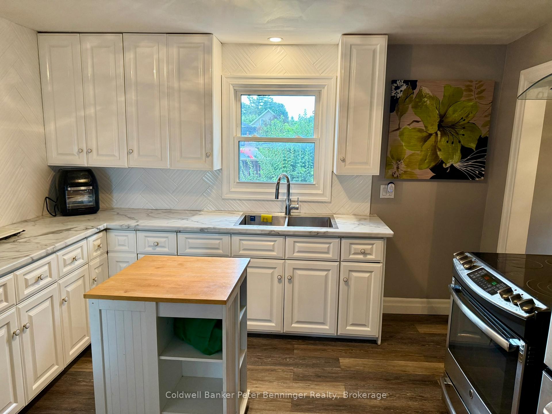 Photo 8 of 582 9th Street, Hanover — HOMEH
