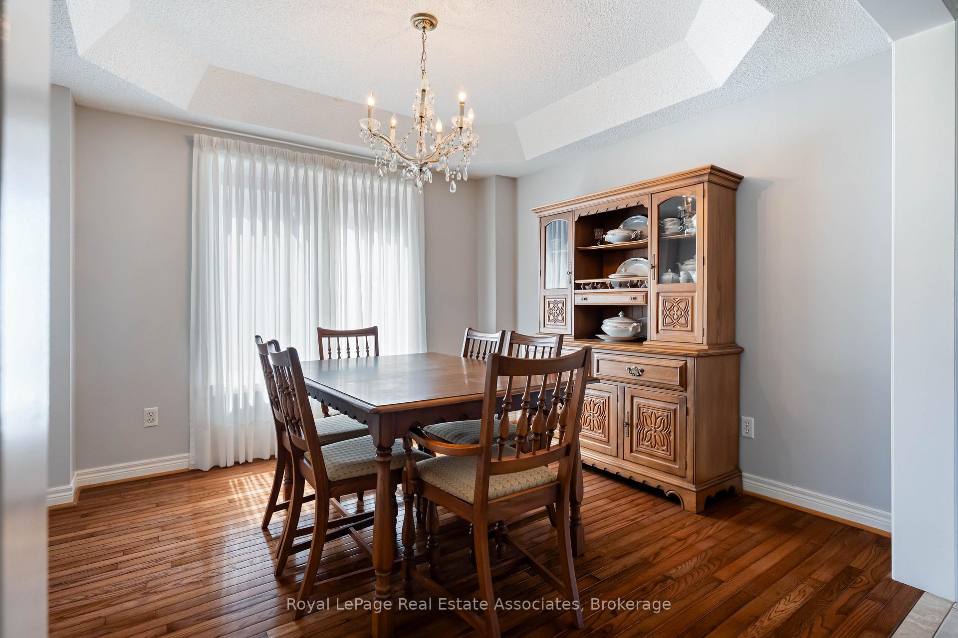 Photo 10 of 14306 Argyll Road, Halton Hills, Georgetown — HOMEH