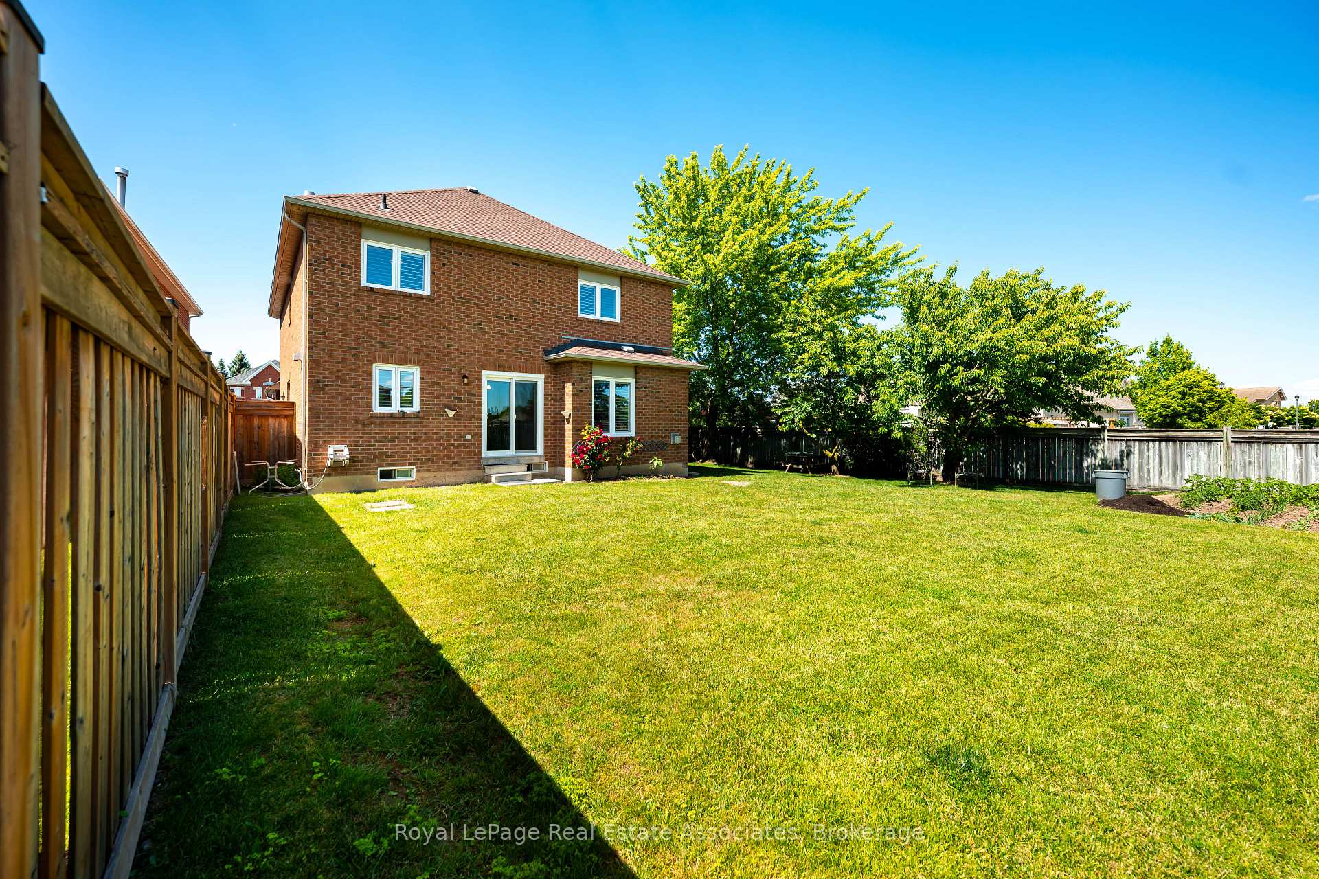 Photo 13 of 14306 Argyll Road, Halton Hills, Georgetown — HOMEH