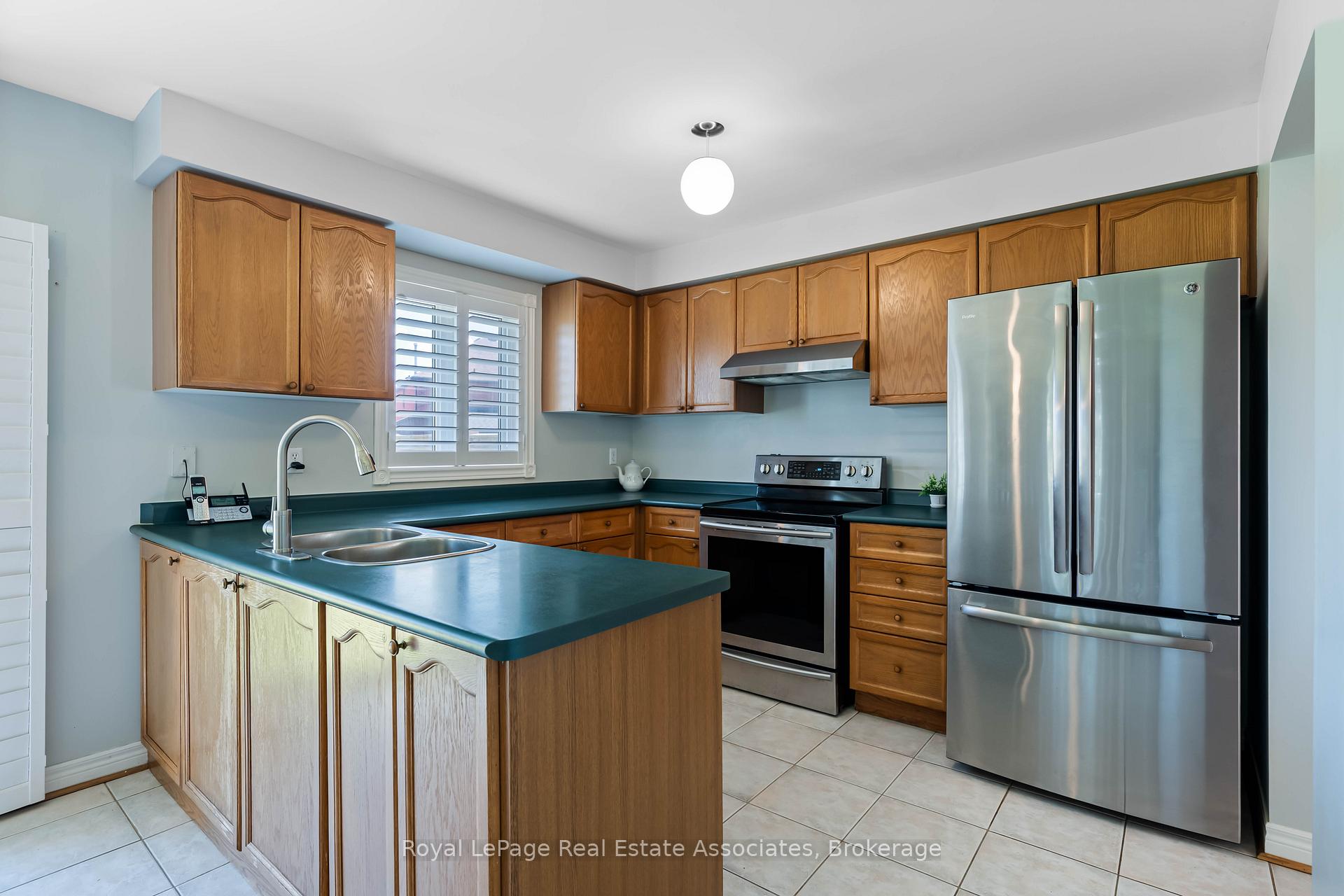 Photo 15 of 14306 Argyll Road, Halton Hills, Georgetown — HOMEH