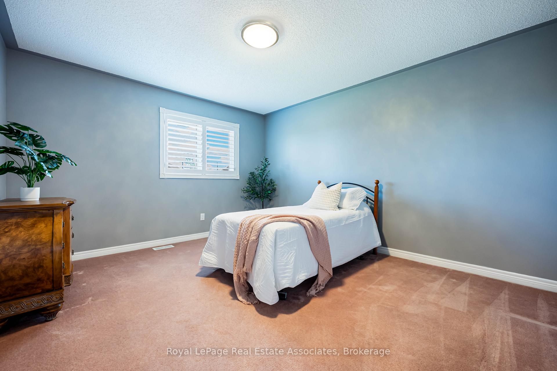 Photo 28 of 14306 Argyll Road, Halton Hills, Georgetown — HOMEH