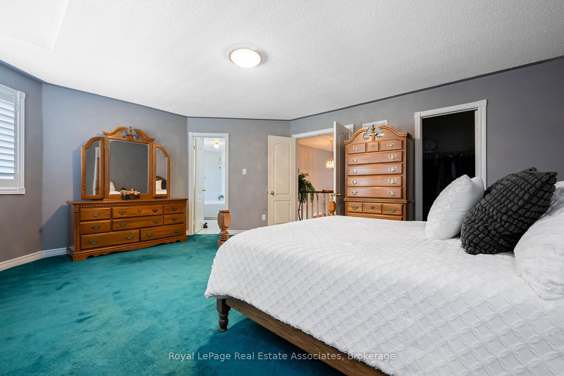 Photo 34 of 14306 Argyll Road, Halton Hills, Georgetown — HOMEH