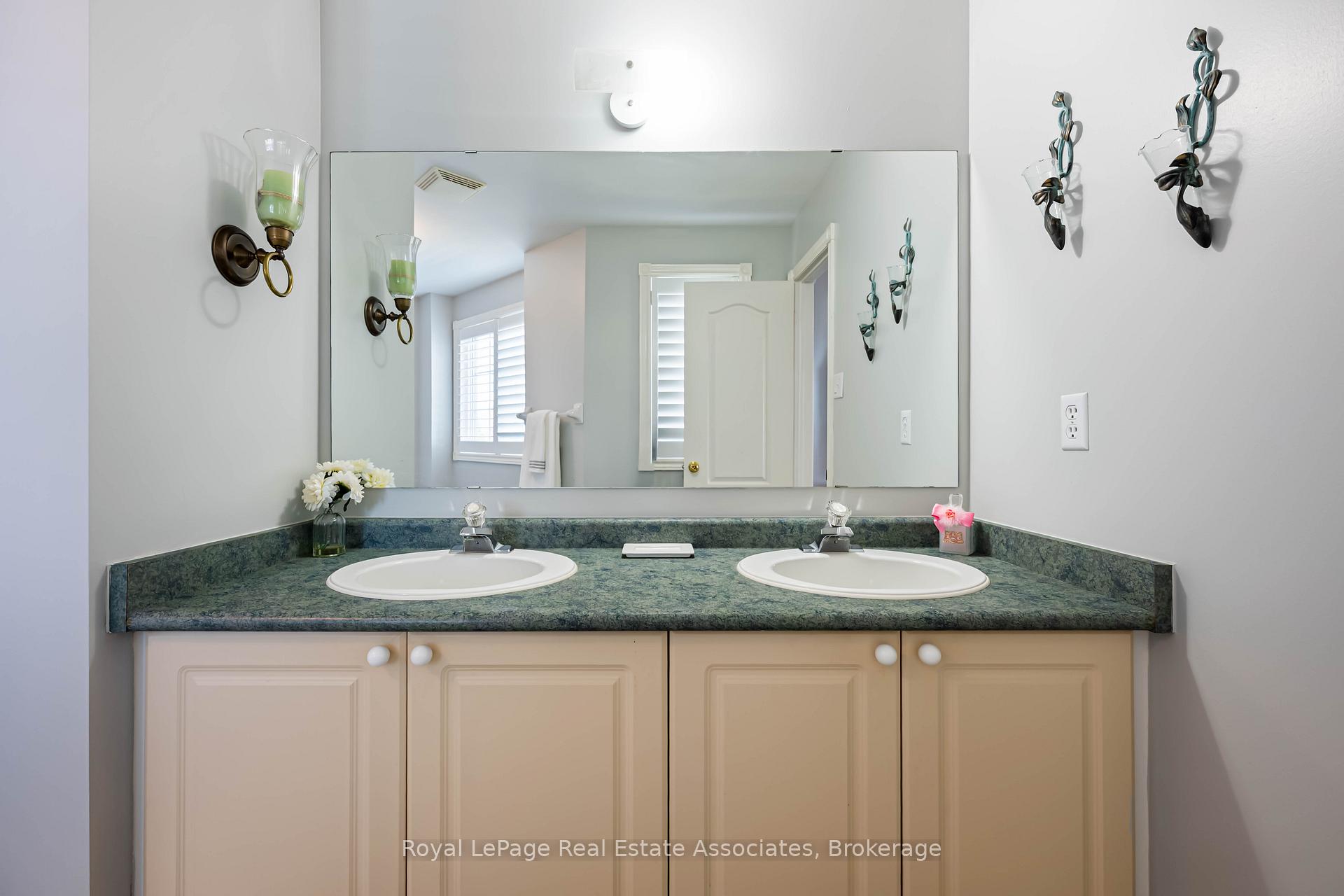 Photo 36 of 14306 Argyll Road, Halton Hills, Georgetown — HOMEH