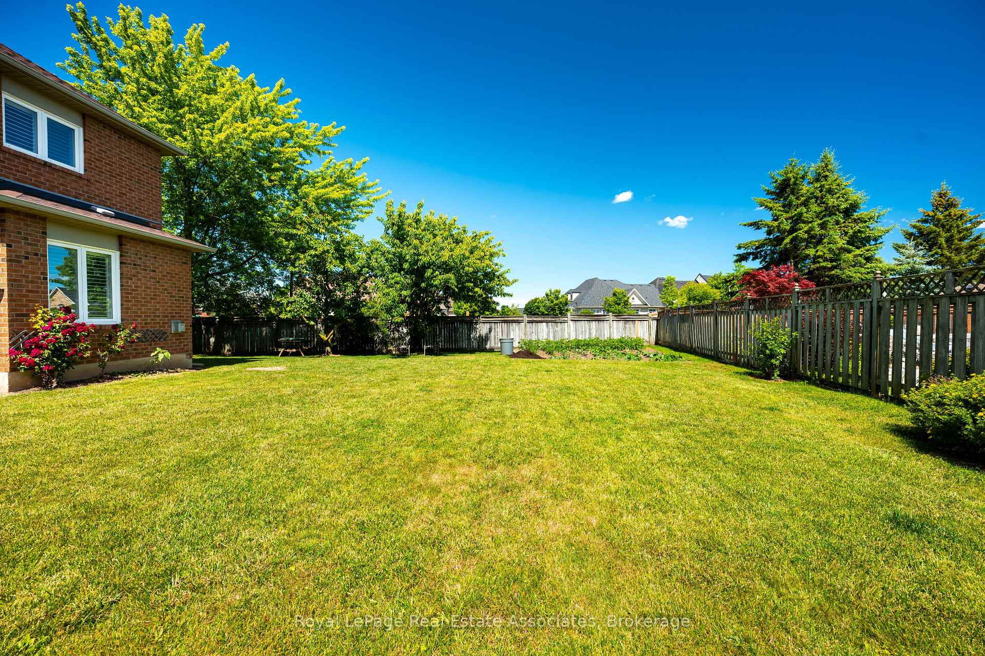 Photo 40 of 14306 Argyll Road, Halton Hills, Georgetown — HOMEH