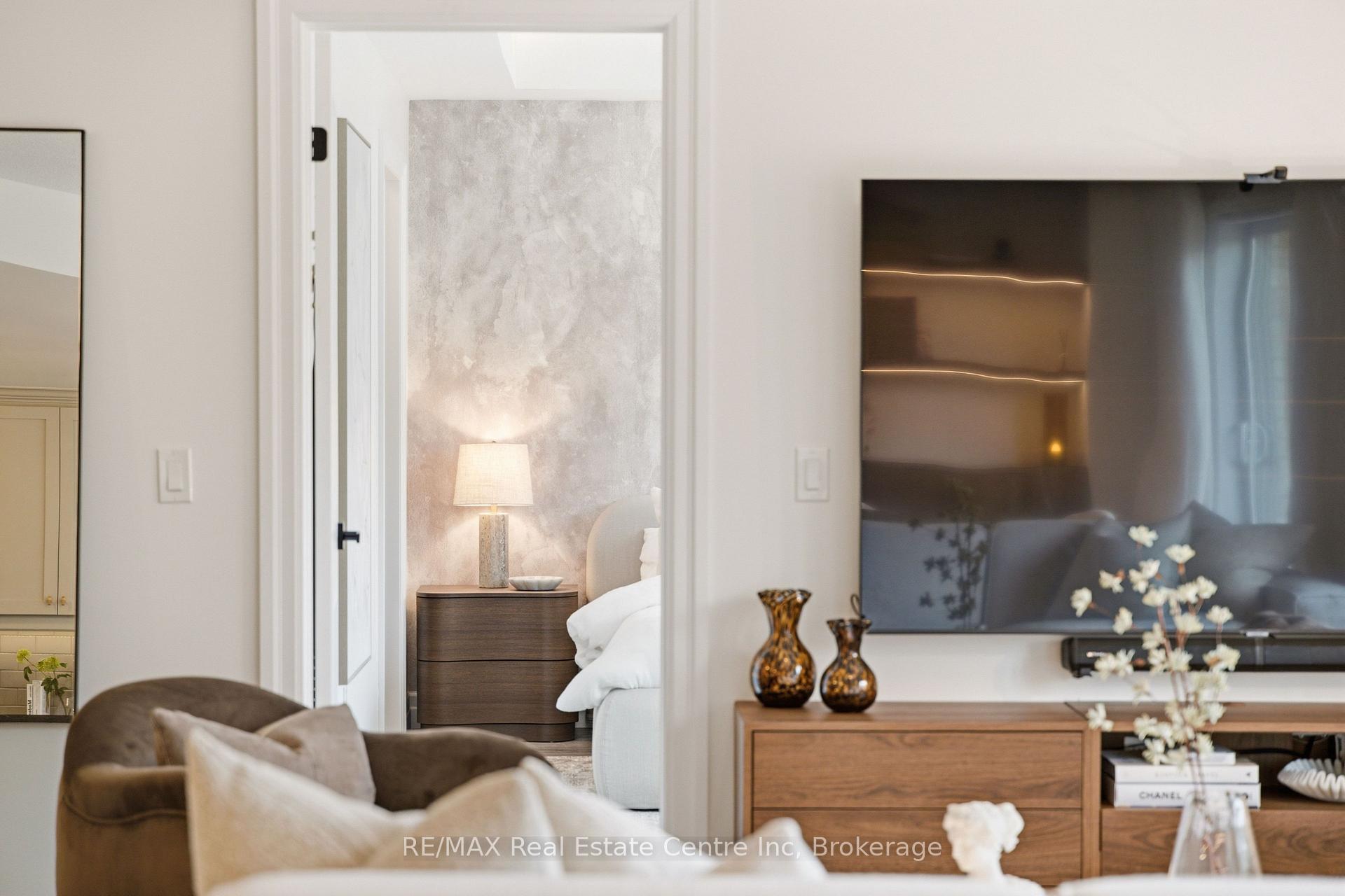 Photo 10 of Unit 310, 19 Stumpf Street, Centre Wellington, Elora/Salem — HOMEH