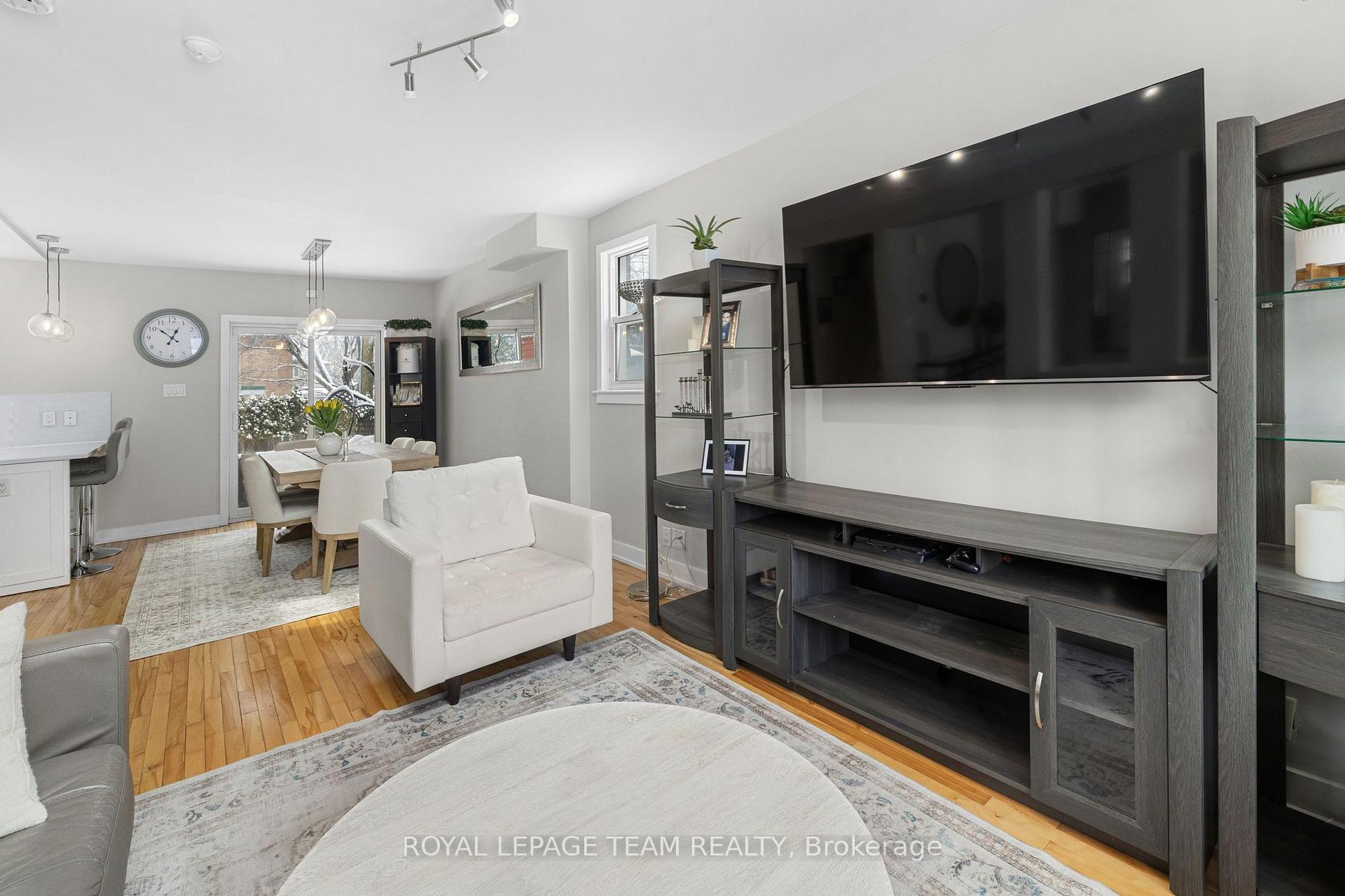Photo 9 of 433 Dawson Avenue, Ottawa, Westboro/Hampton Park — HOMEH