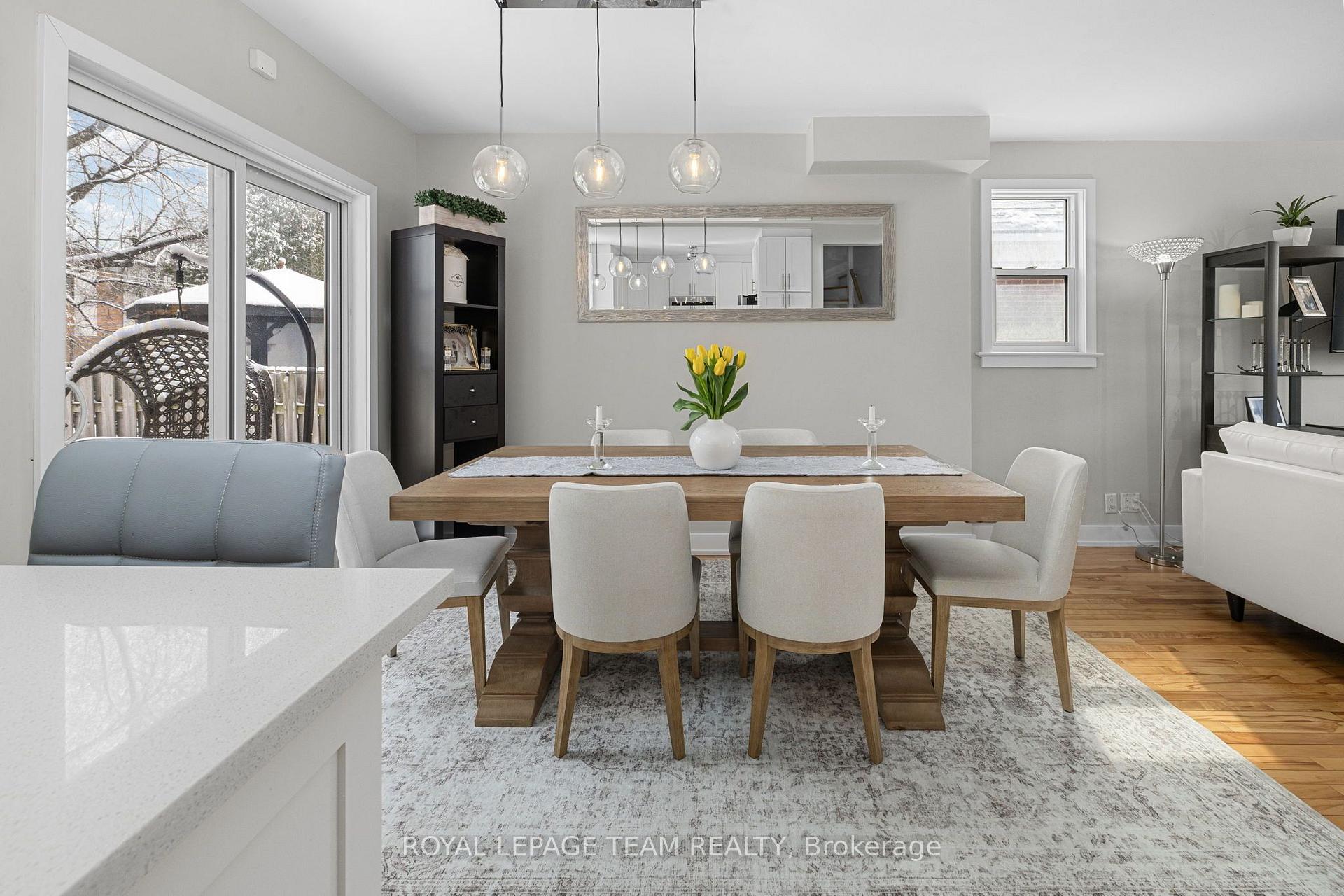 Photo 12 of 433 Dawson Avenue, Ottawa, Westboro/Hampton Park — HOMEH