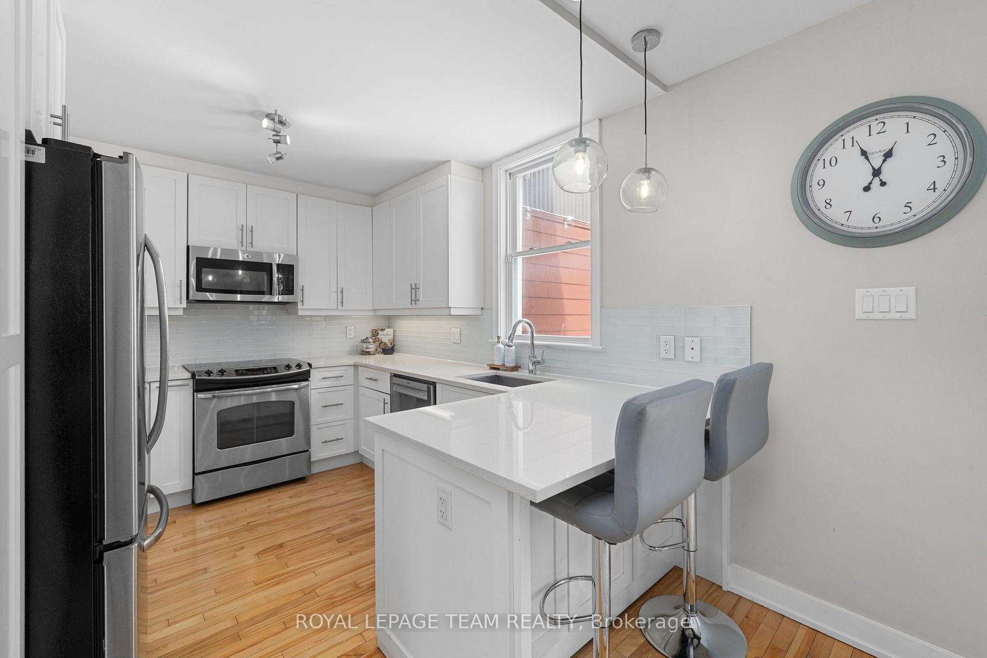 Photo 14 of 433 Dawson Avenue, Ottawa, Westboro/Hampton Park — HOMEH