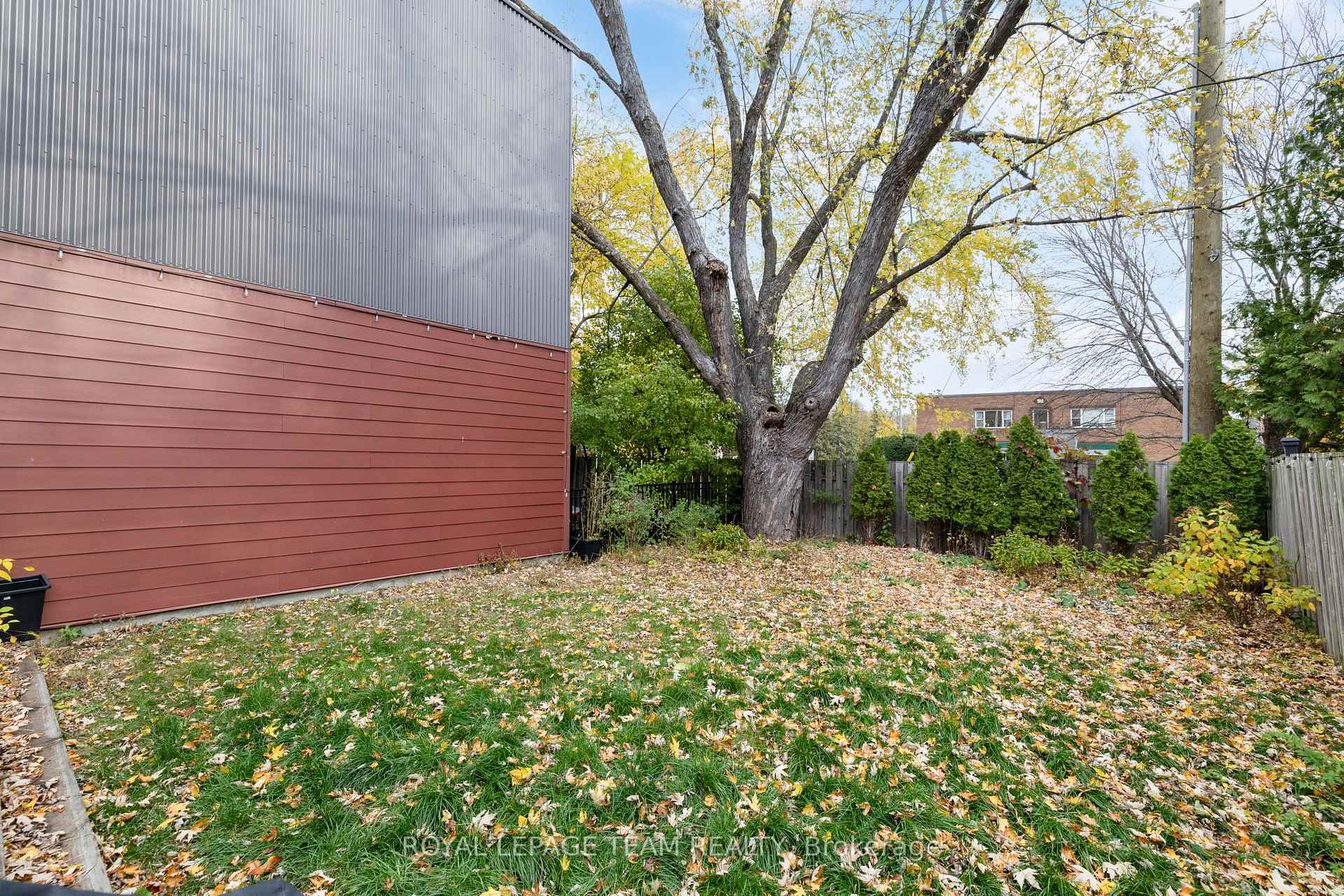 Photo 30 of 433 Dawson Avenue, Ottawa, Westboro/Hampton Park — HOMEH