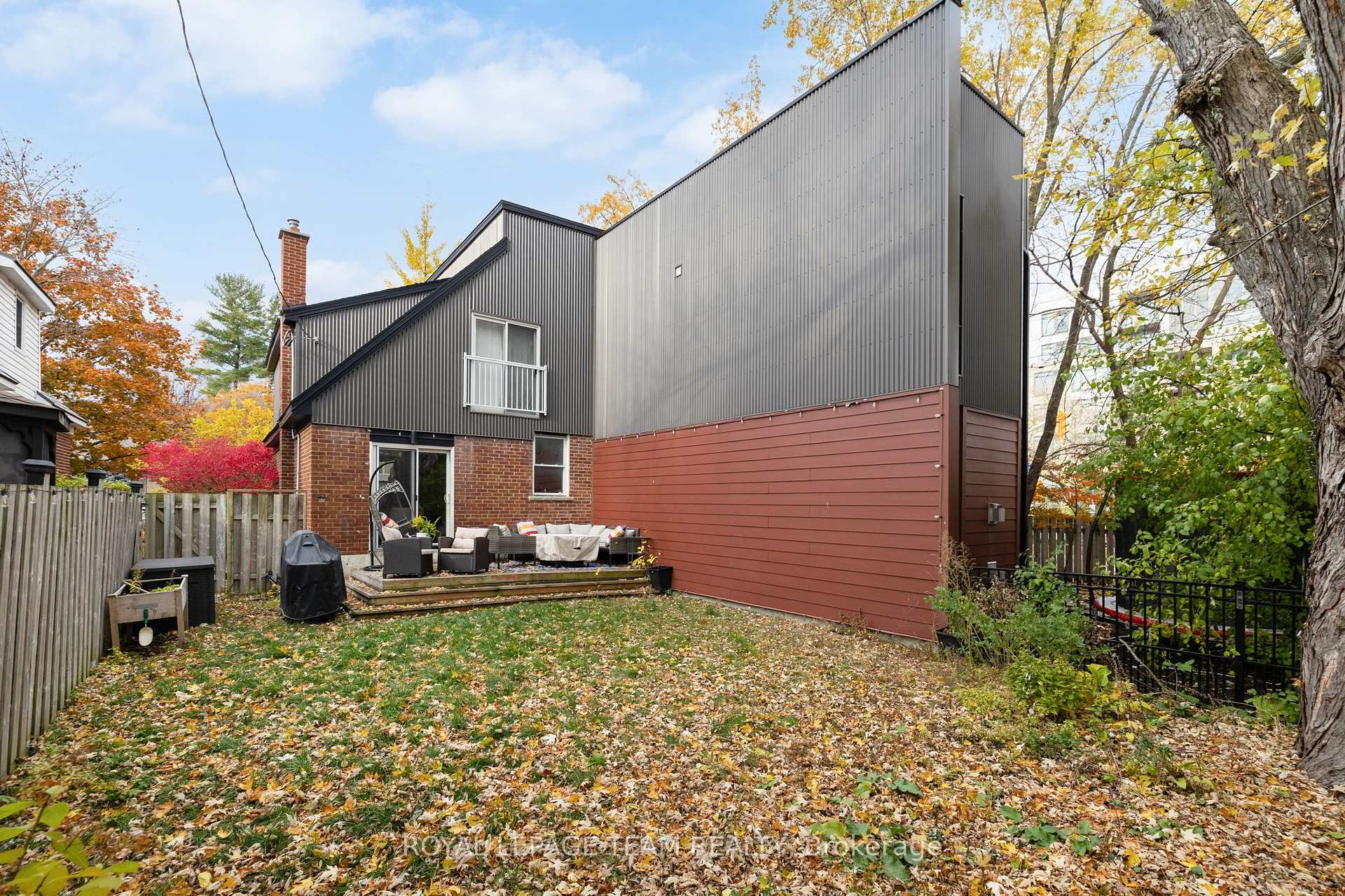 Photo 33 of 433 Dawson Avenue, Ottawa, Westboro/Hampton Park — HOMEH