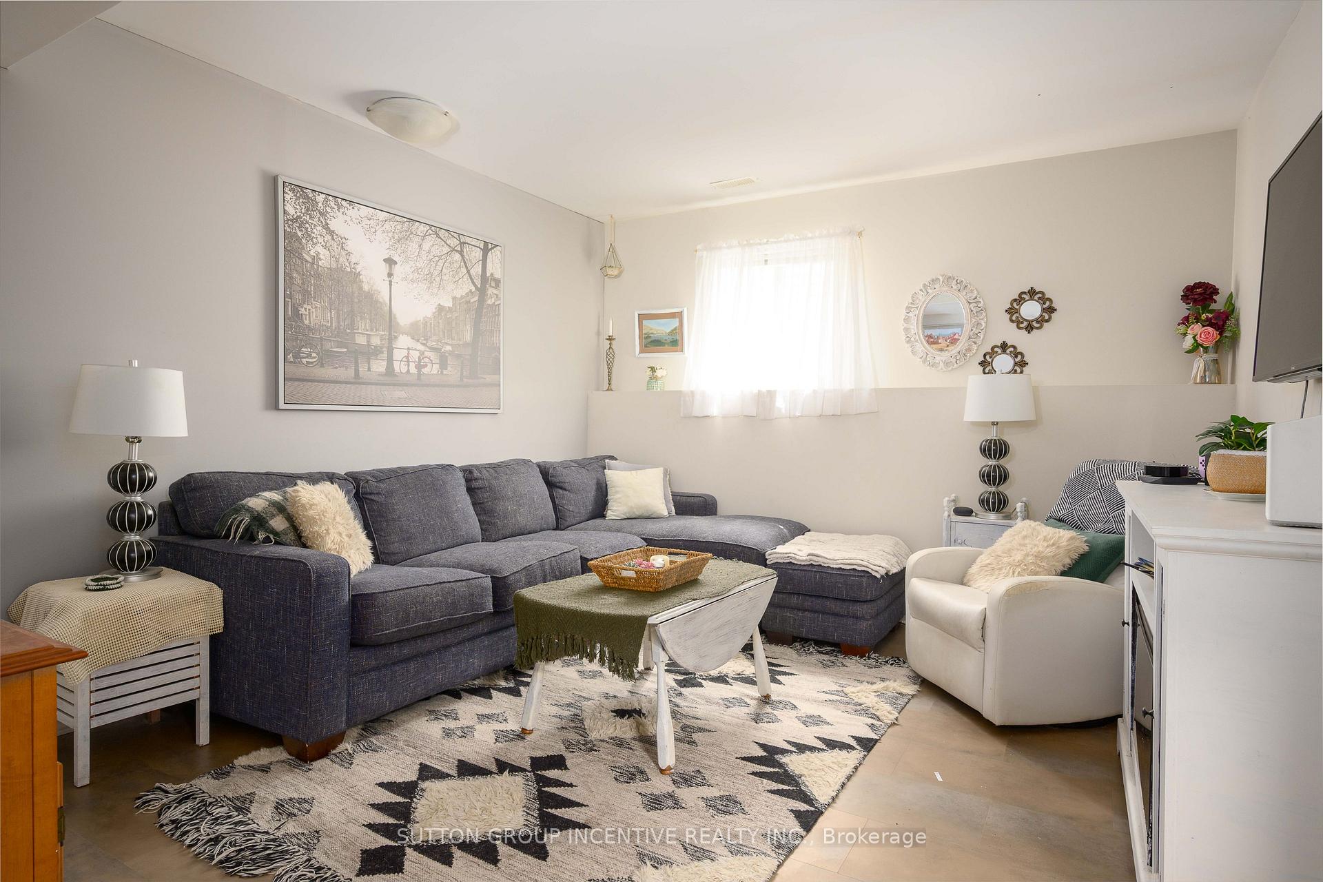 Photo 30 of 48 Wesley Avenue, Wasaga Beach — HOMEH